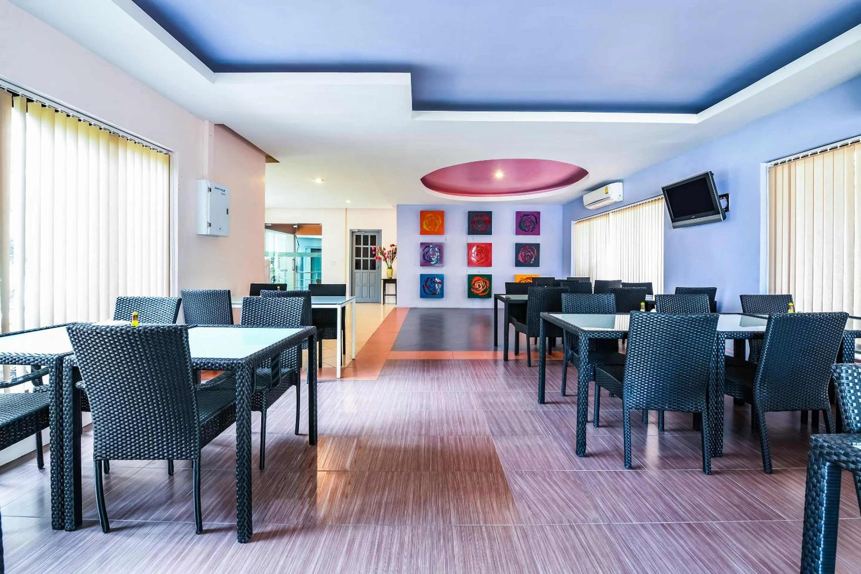 Restaurant/places to eat in Suan Palm Garden View