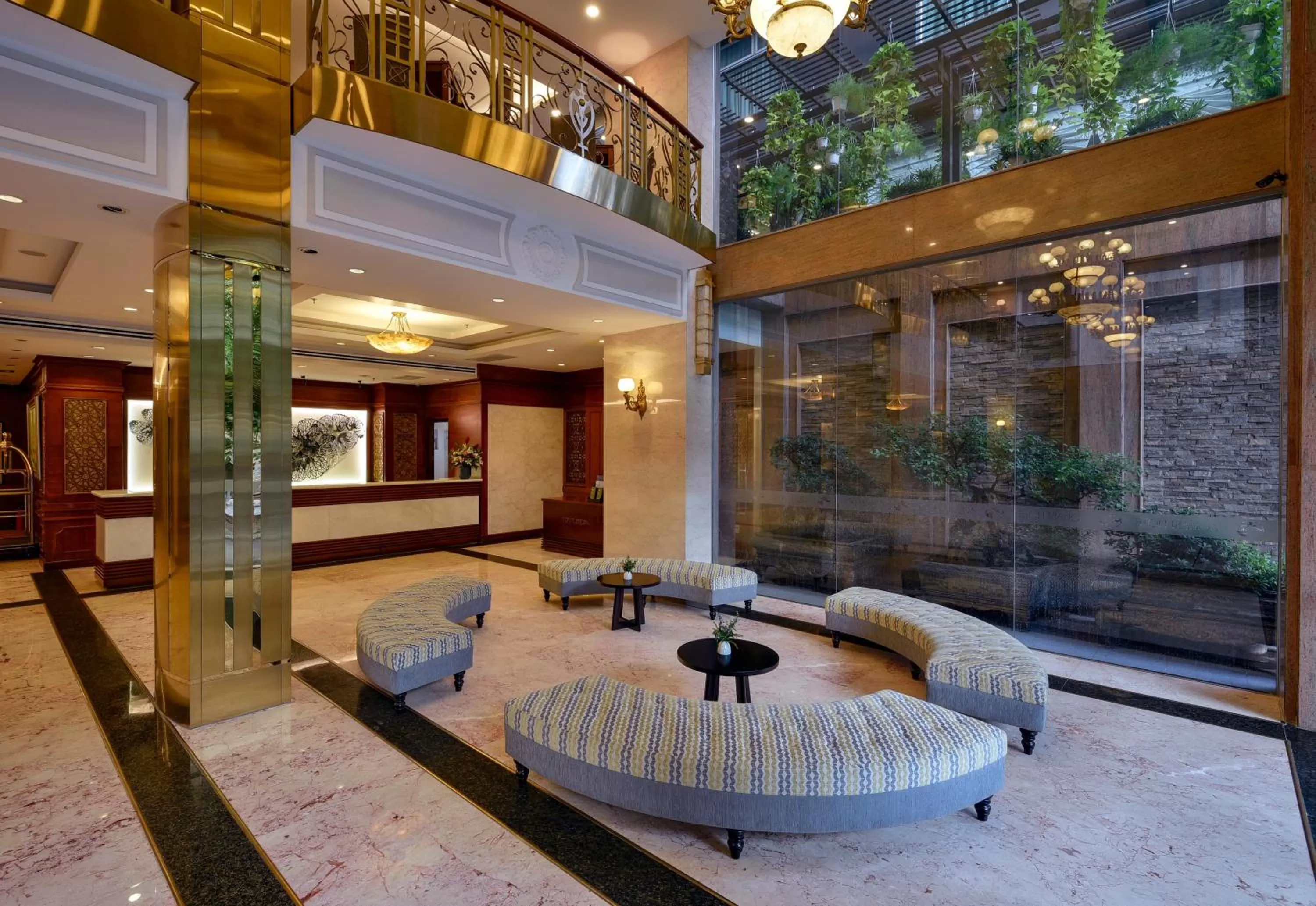 Lobby or reception in Aquari Hotel