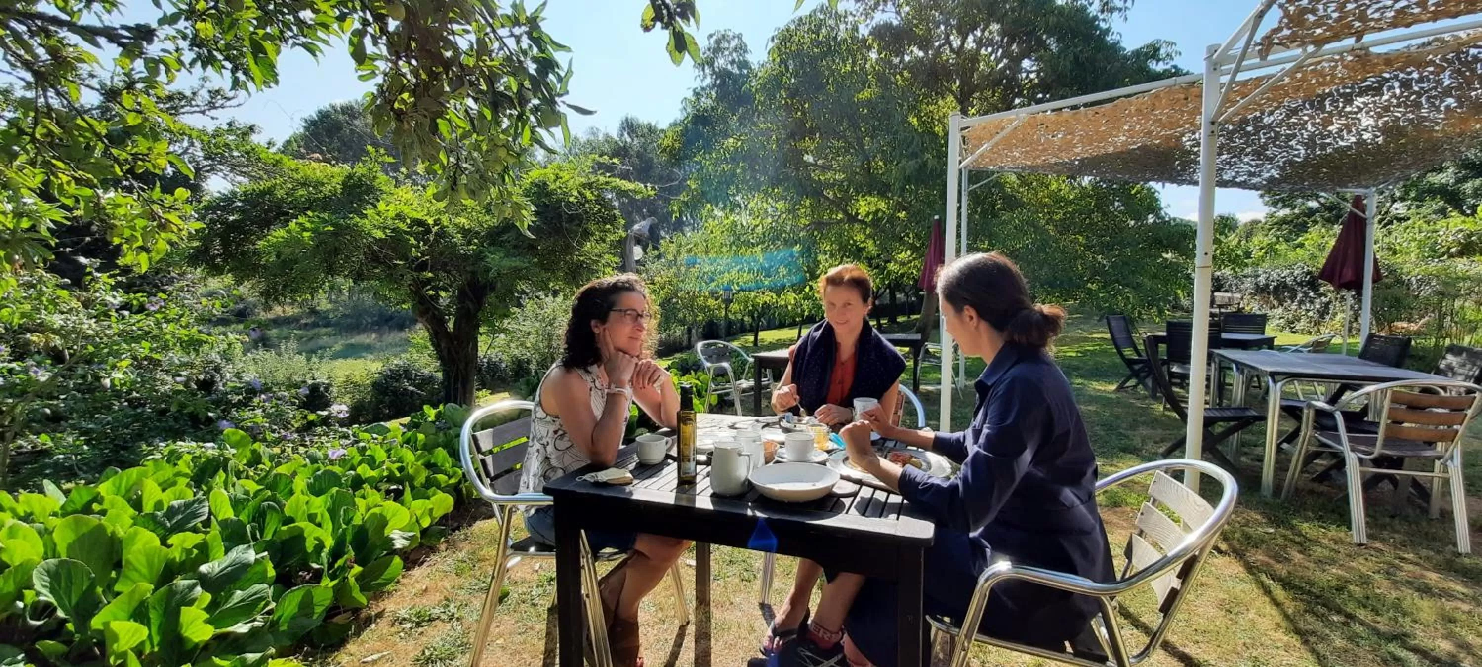 Restaurant/Places to Eat in Rectoral de Anllo