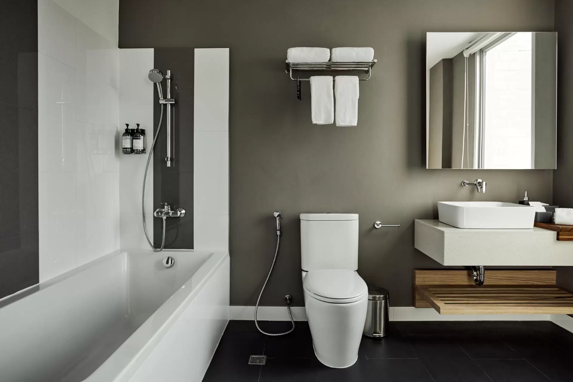 Bathroom in Casa 17 Hotel Bangkok