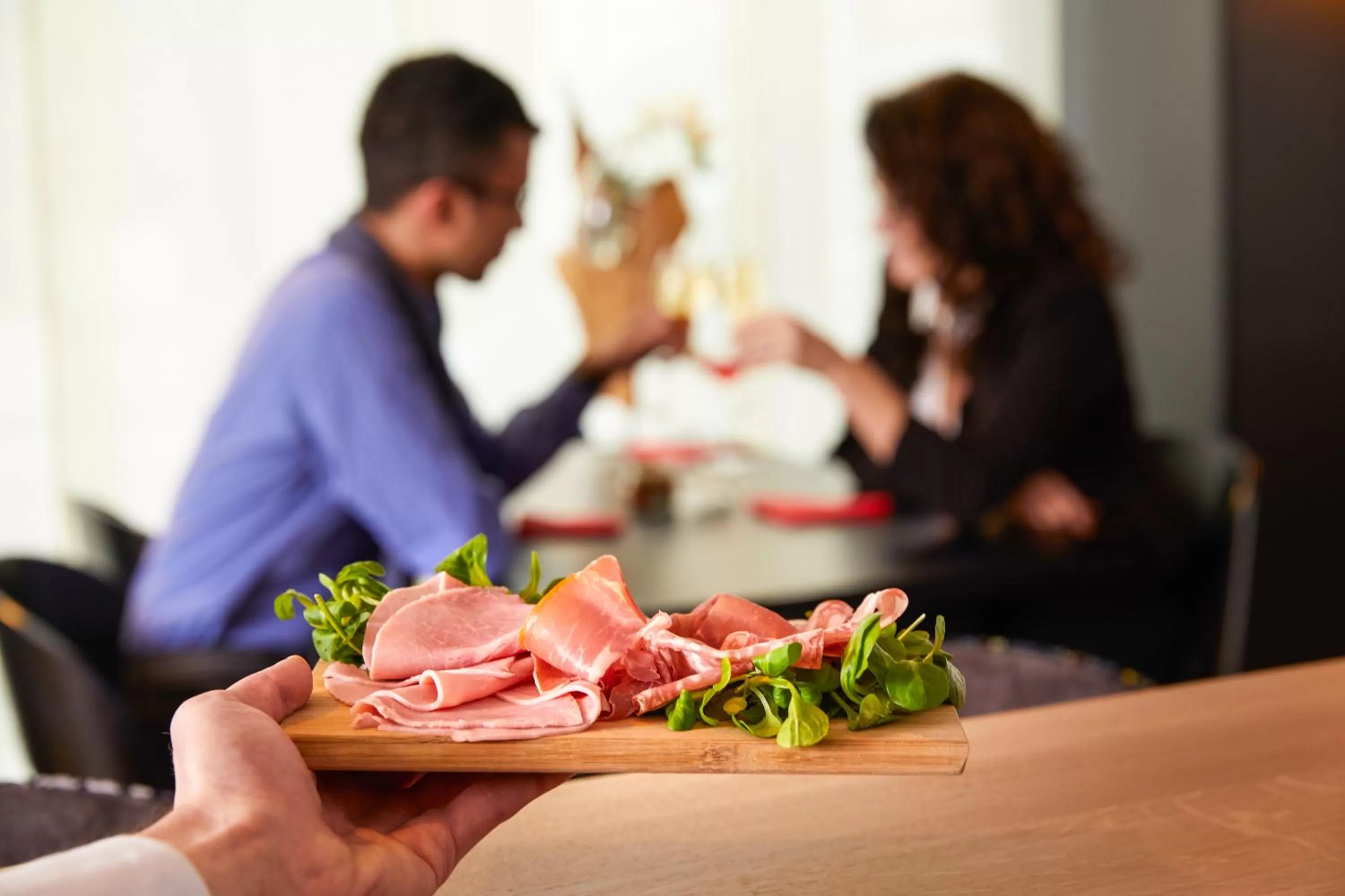 Restaurant/places to eat in Mercure Lyon Centre Plaza République