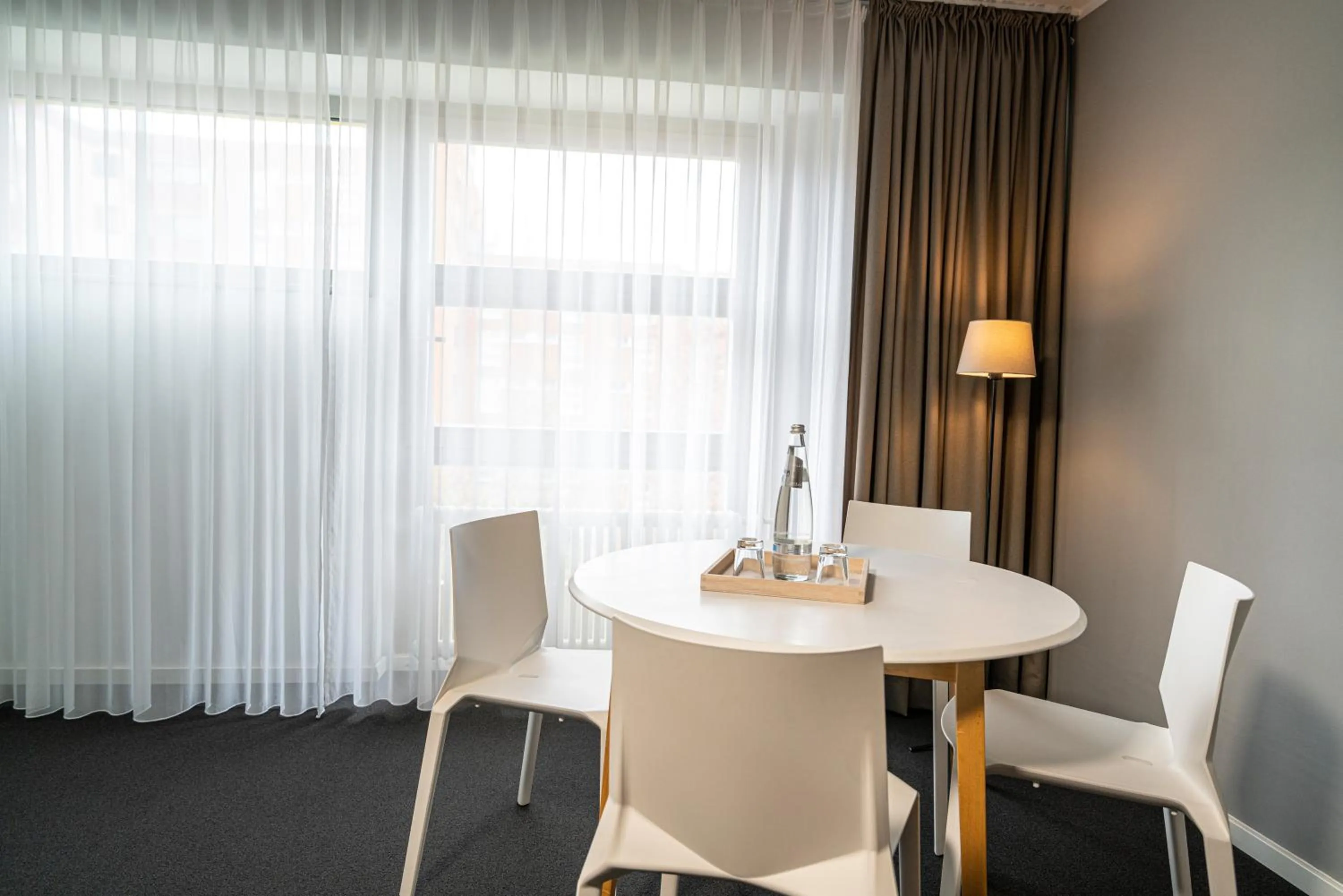 Seating area in BIG MAMA Berlin