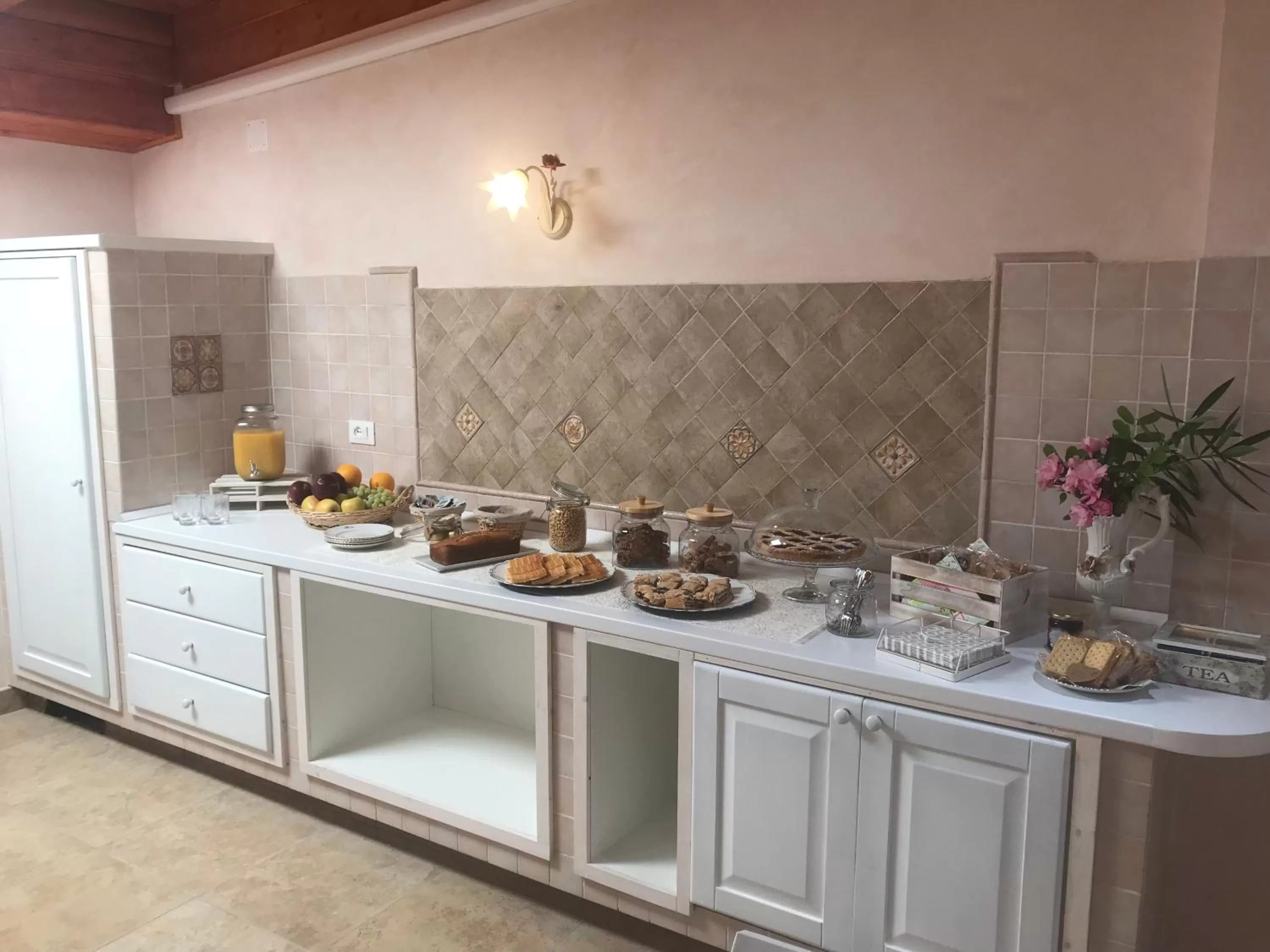 Breakfast in B&B Red Village