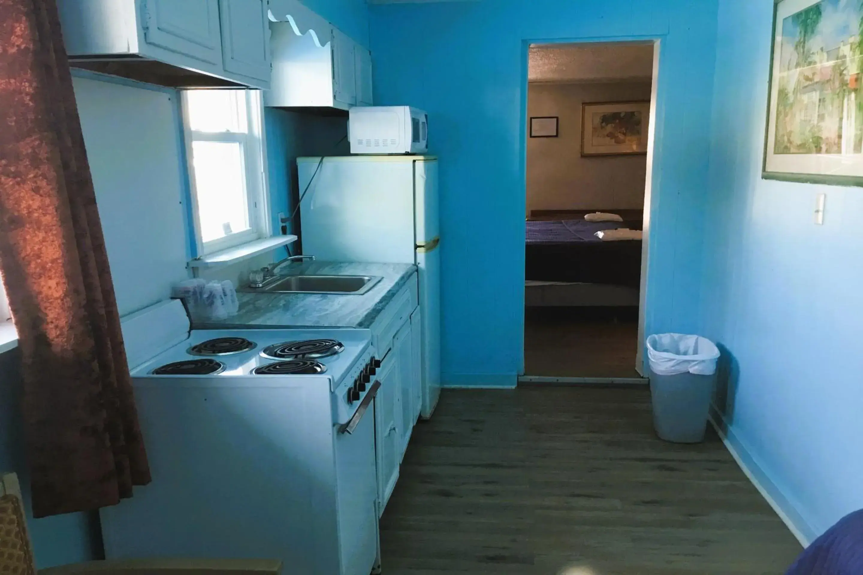 1 King Bed & 2 Full Bed in Crepe Myrtle by OYO 1 King Bed & 2 Full Bed in Crepe Myrtle by OYO