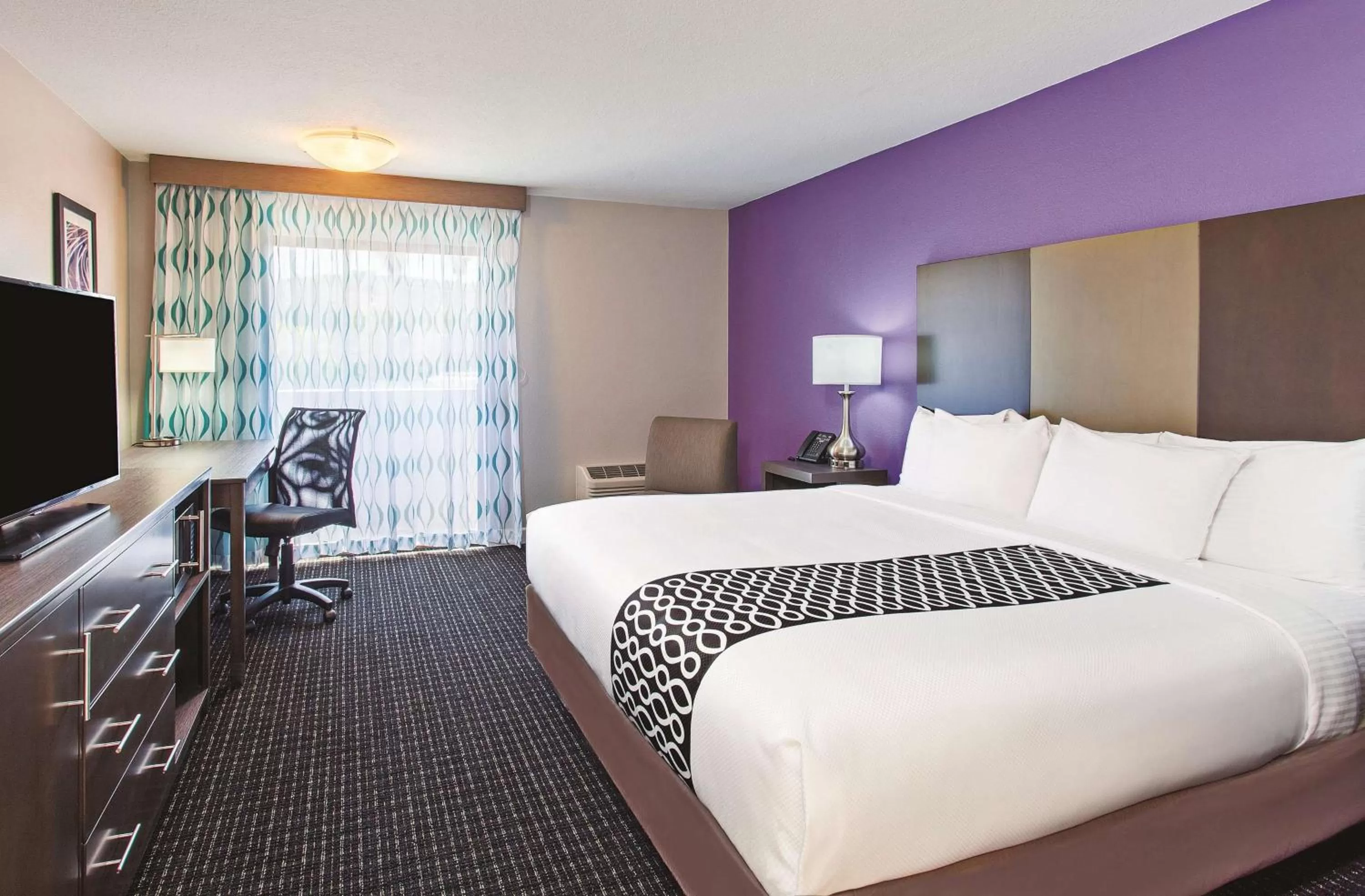 King Room (Ground Floor) in La Quinta by Wyndham Pomona