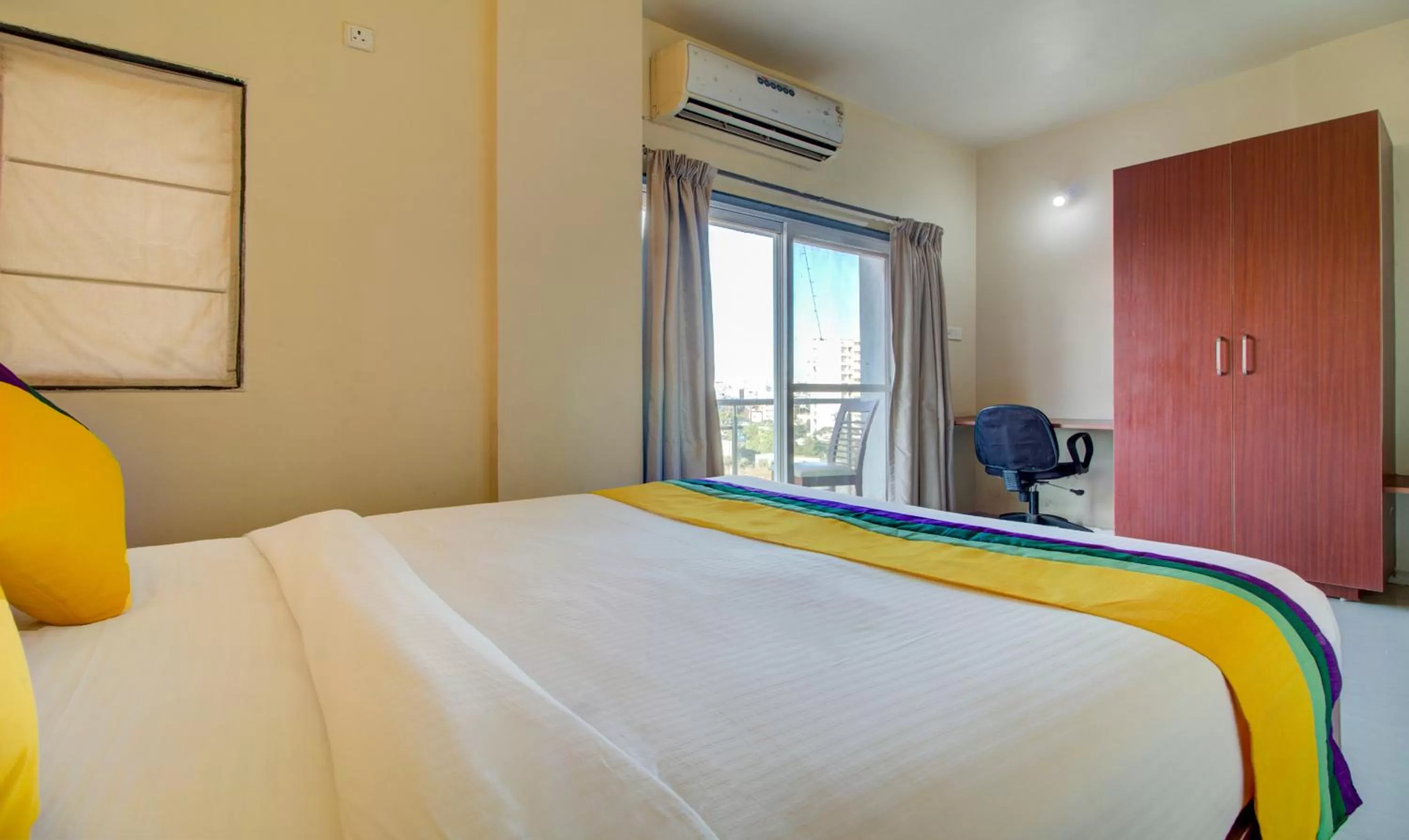 Bed in Itsy By Treebo - Sky Vista