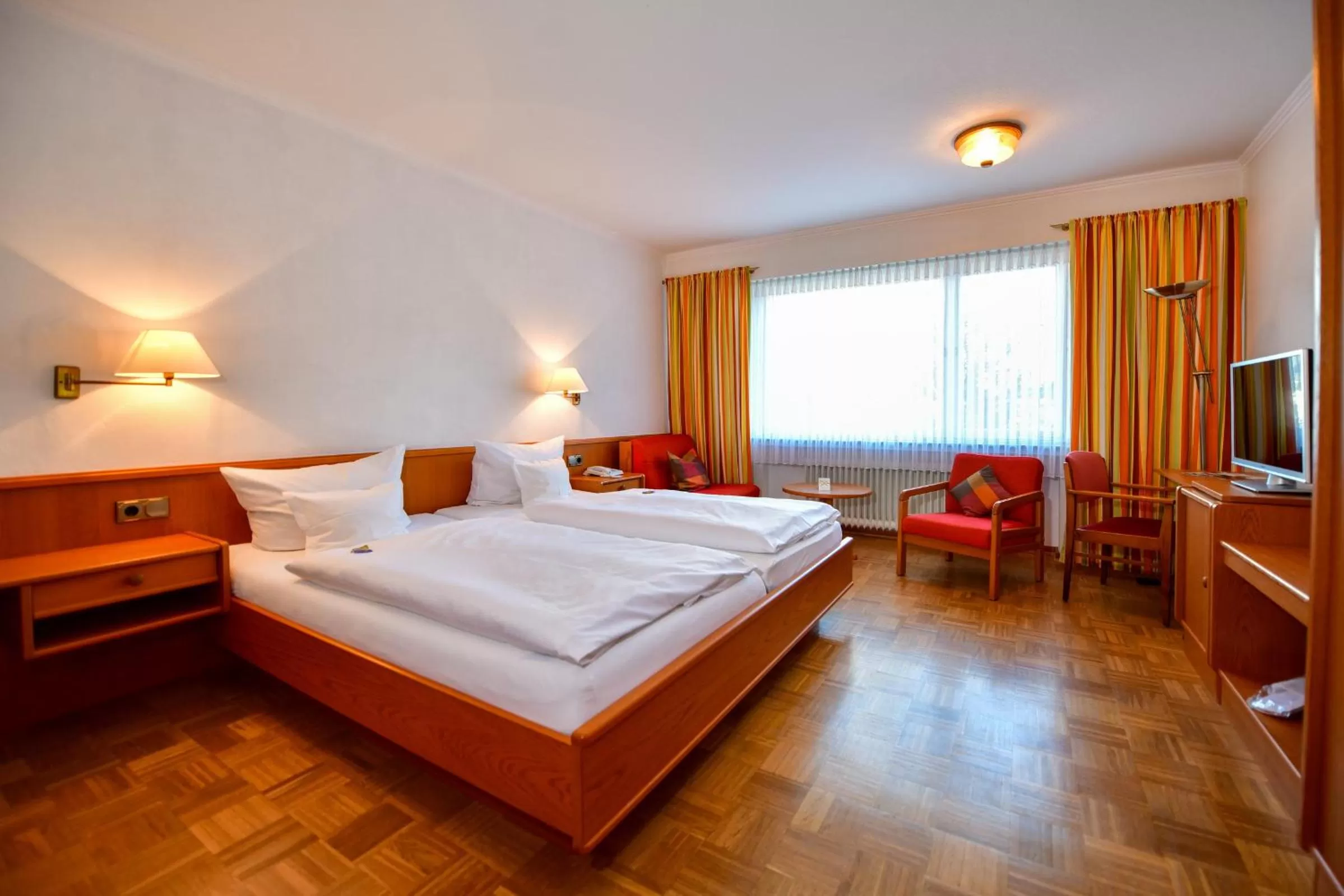 Bed in Hotel Zur Post