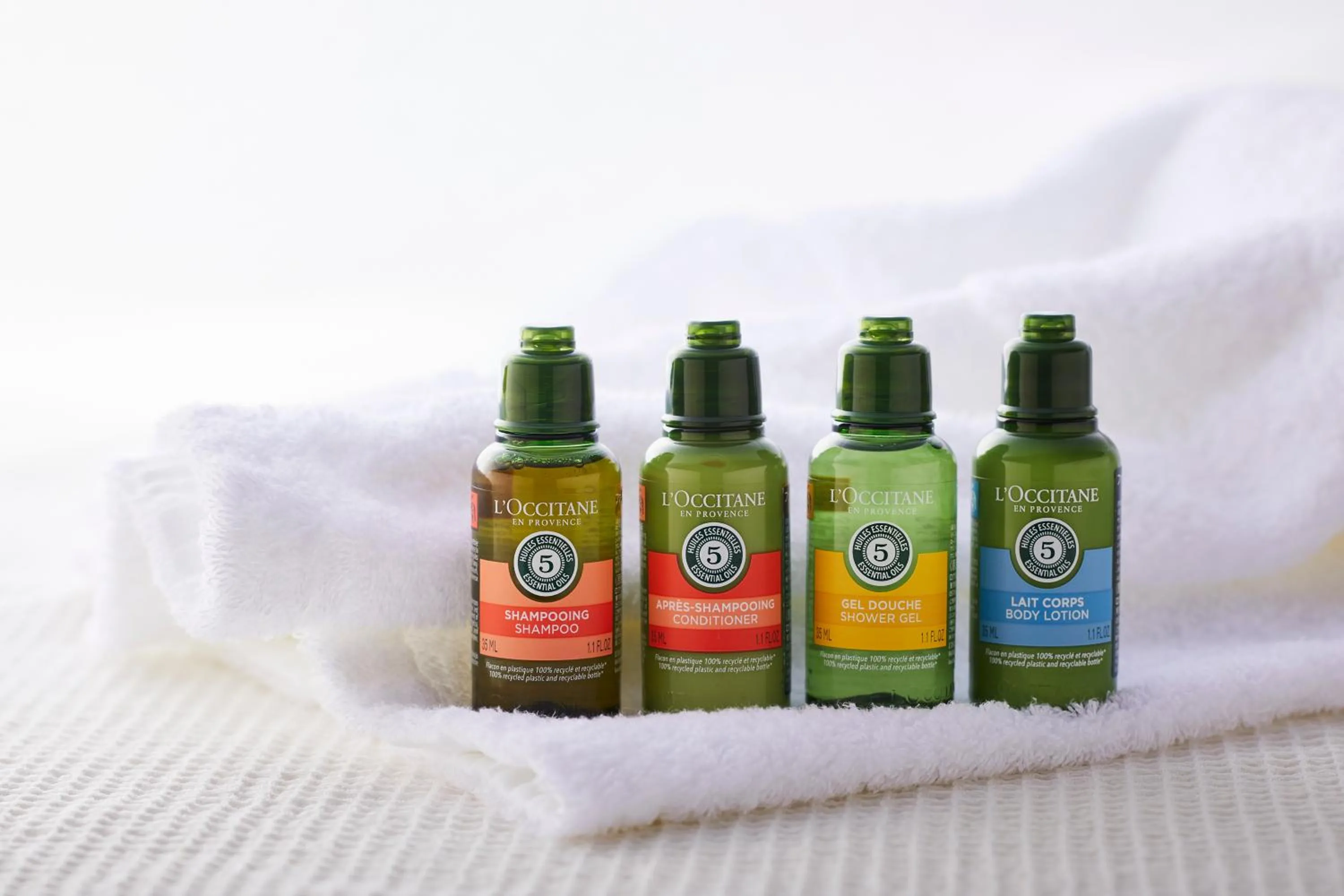 Photo of the whole room in Royal Park Hotel