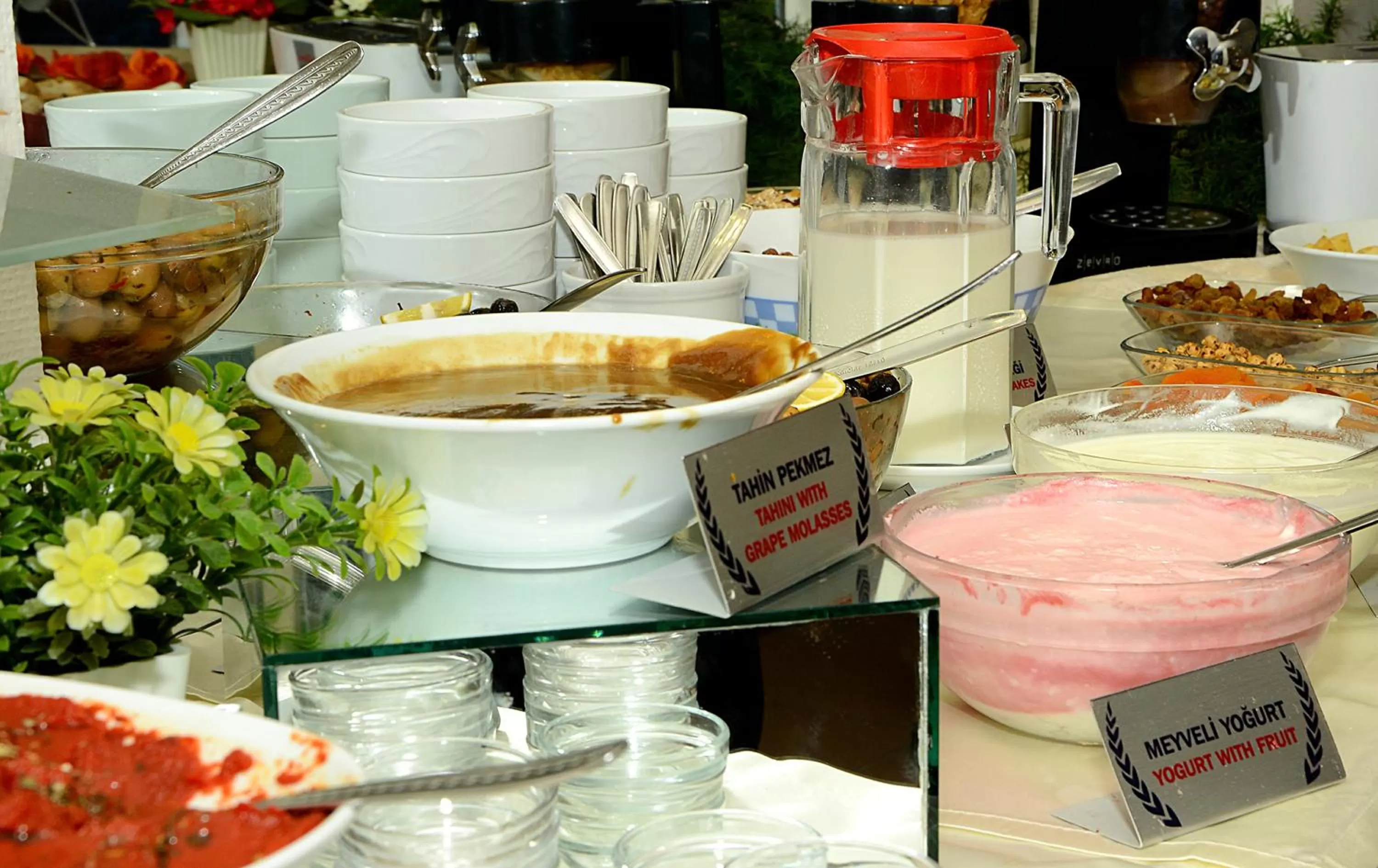 Buffet breakfast in Anzac Hotel