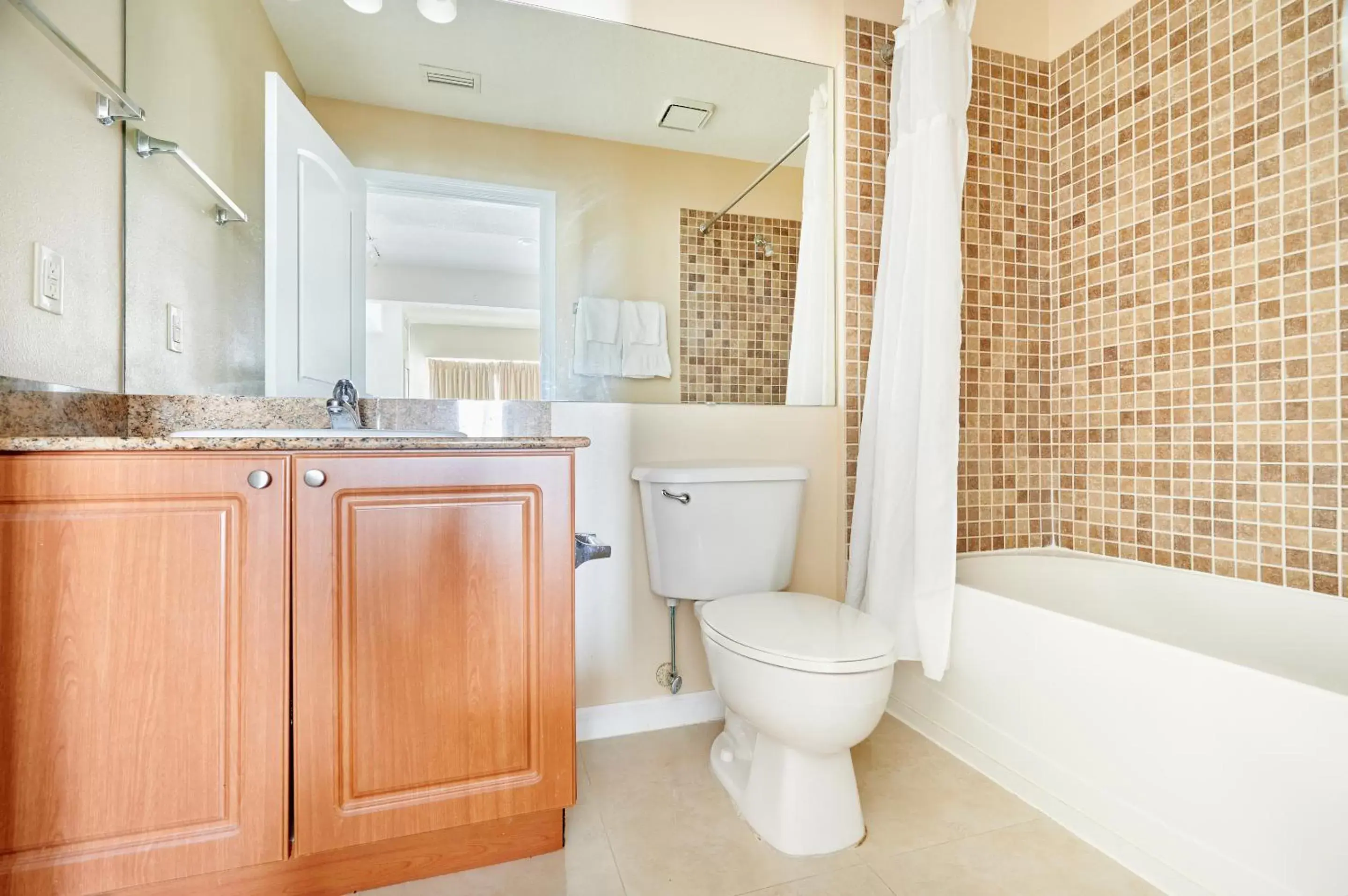 King Room - Disability Access in The Point by Edge King Room - Disability Access in The Point by Edge