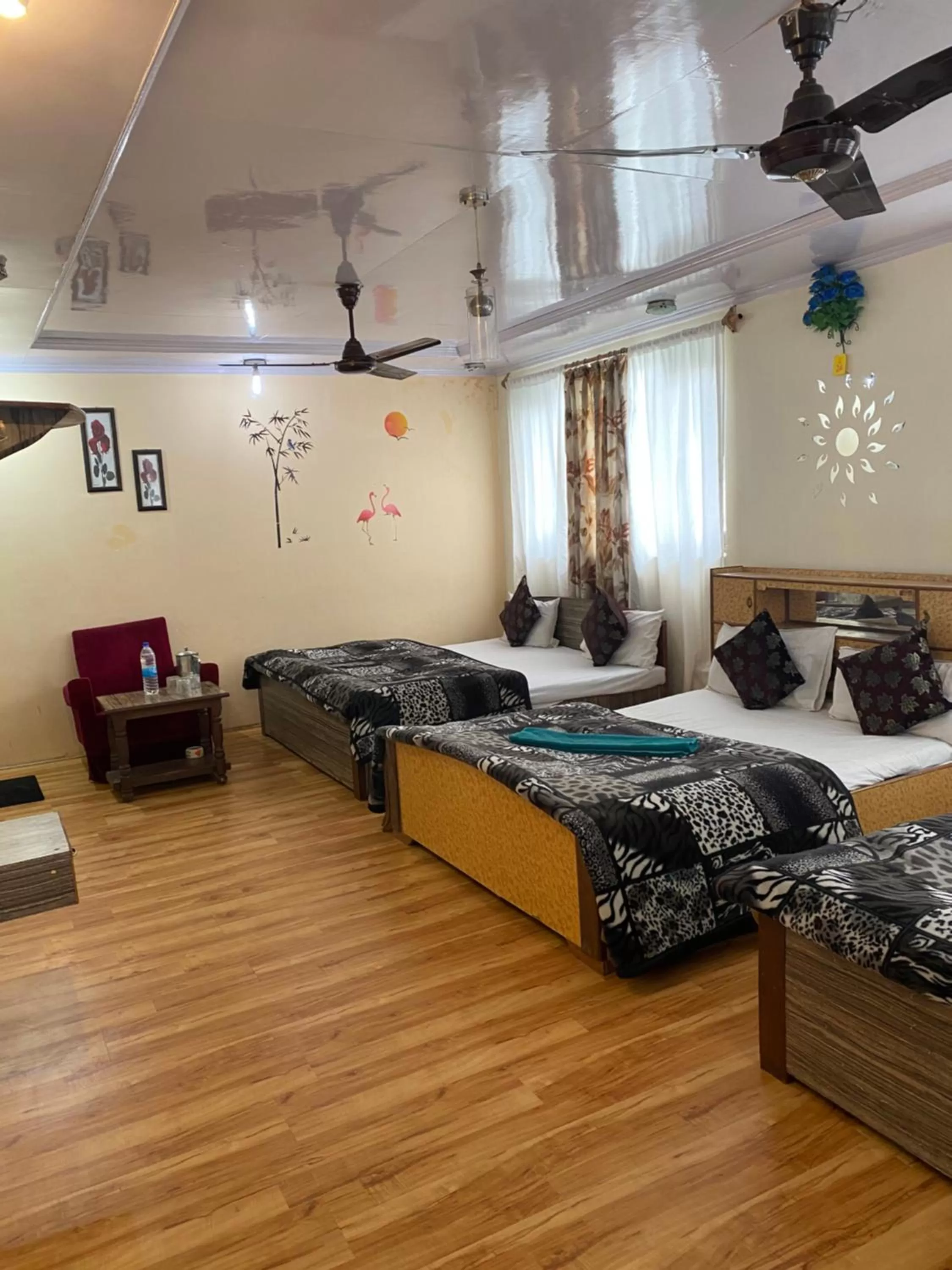 Bed in Hotel Young Mamta