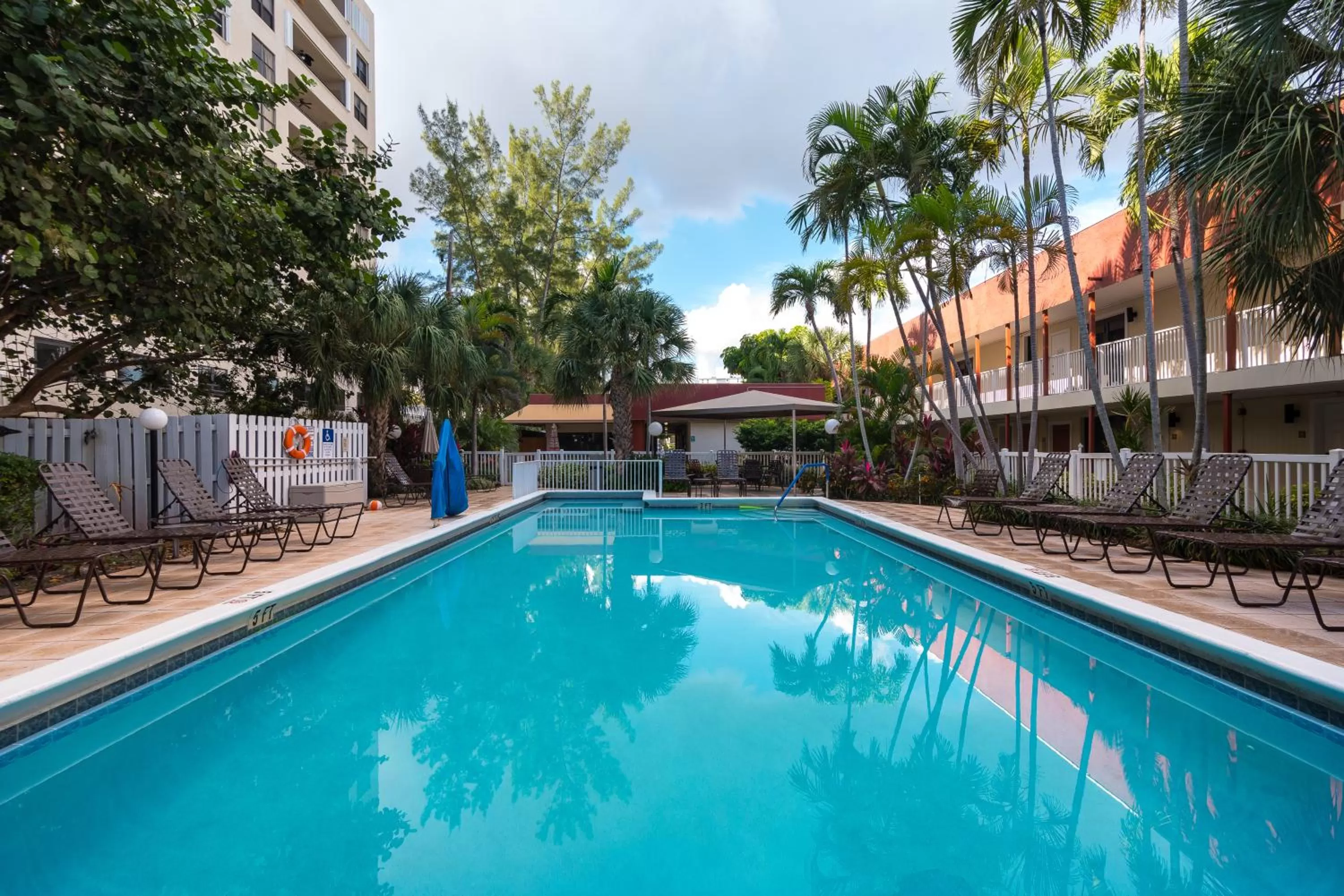 Swimming pool in La Costa Beach Club