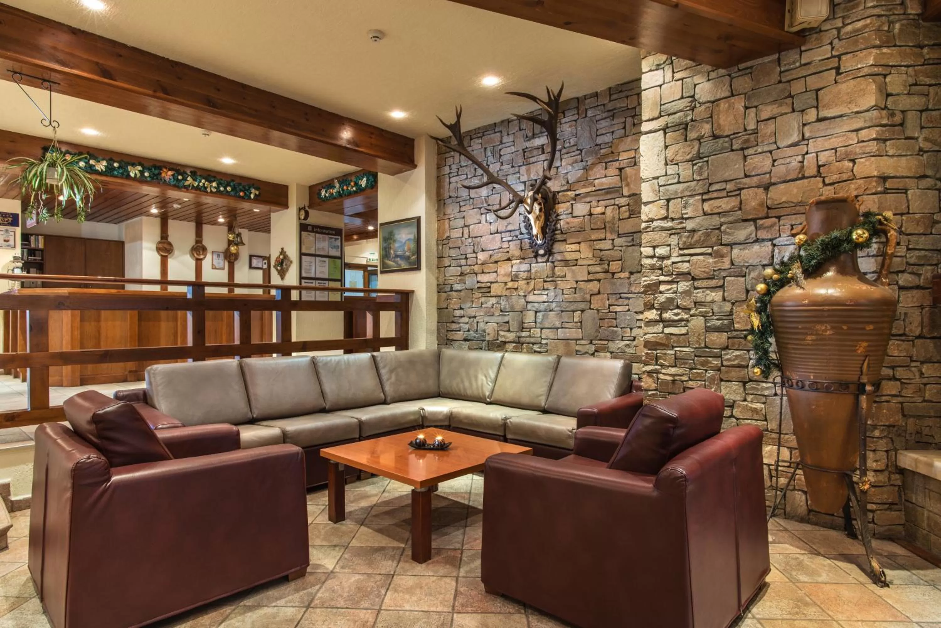 Lobby or reception in Hotel Pirin