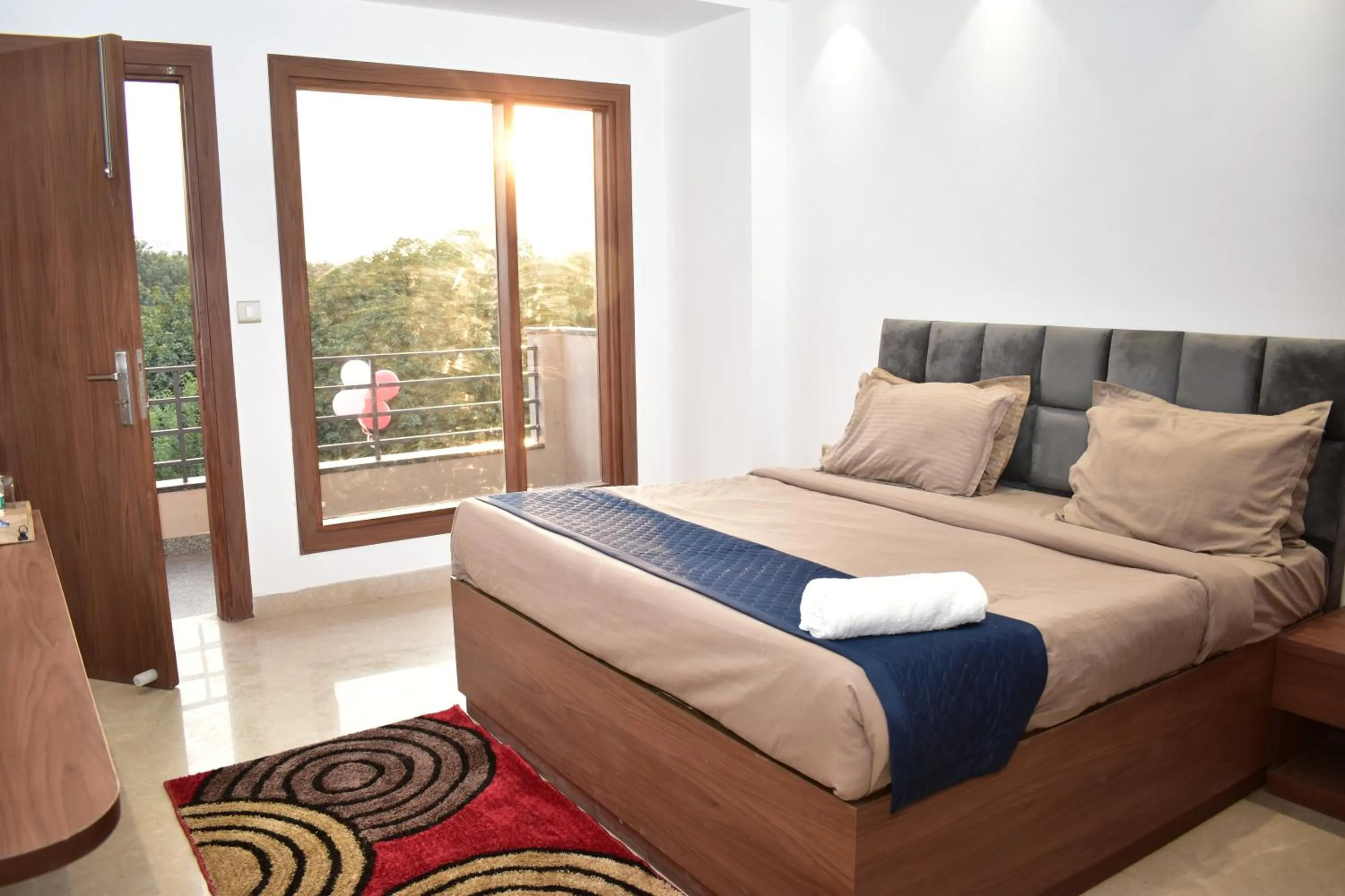 Bed in Qotel Comfort Ashok Vihar - Near Delhi University