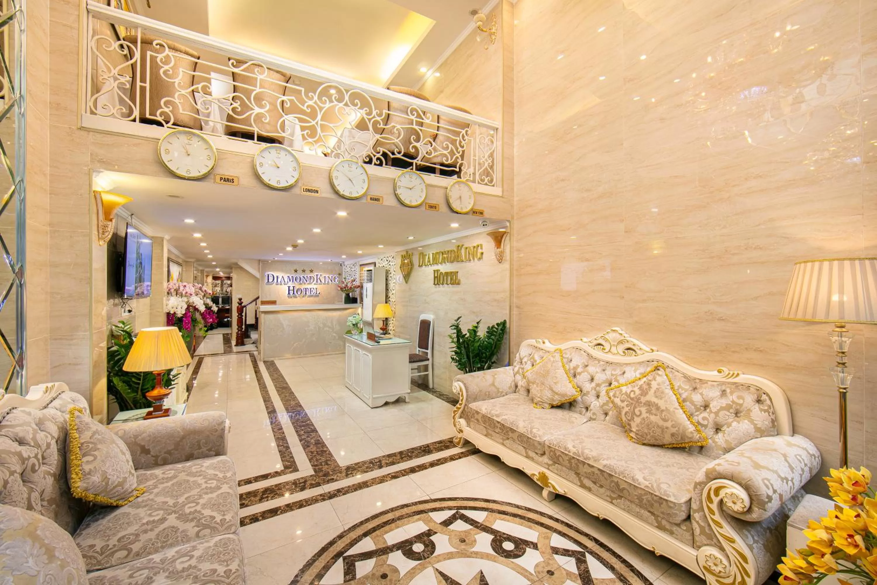 Lobby or reception in Hanoi Diamond King Hotel & Travel