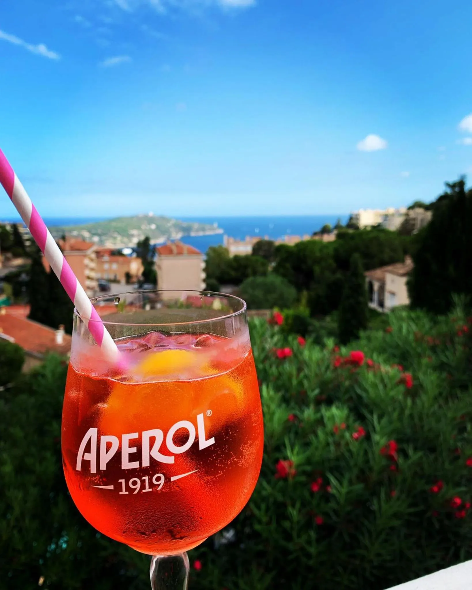 Day in Hôtel La Fiancée du Pirate