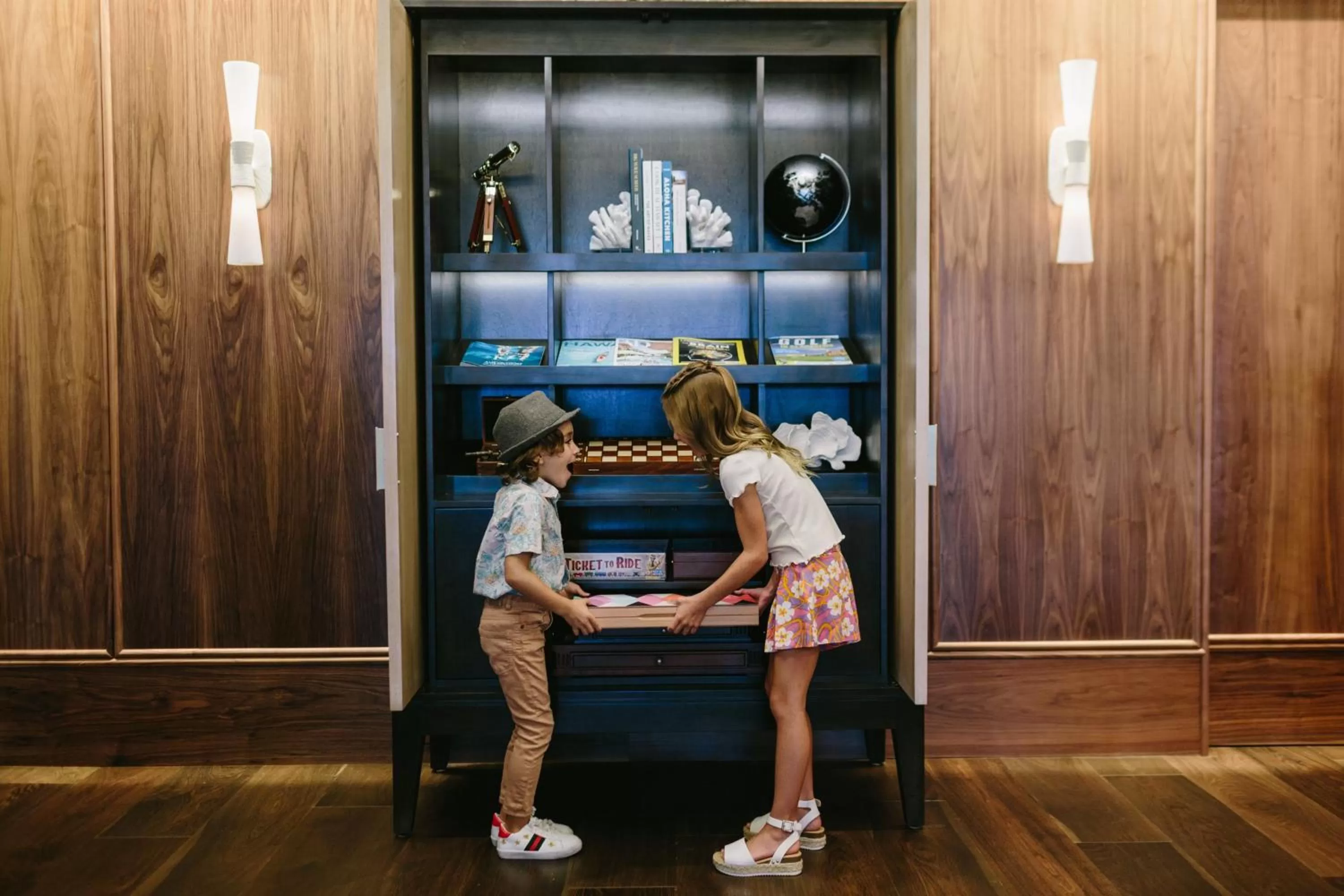 Lounge or bar in The Ritz-Carlton Maui, Kapalua