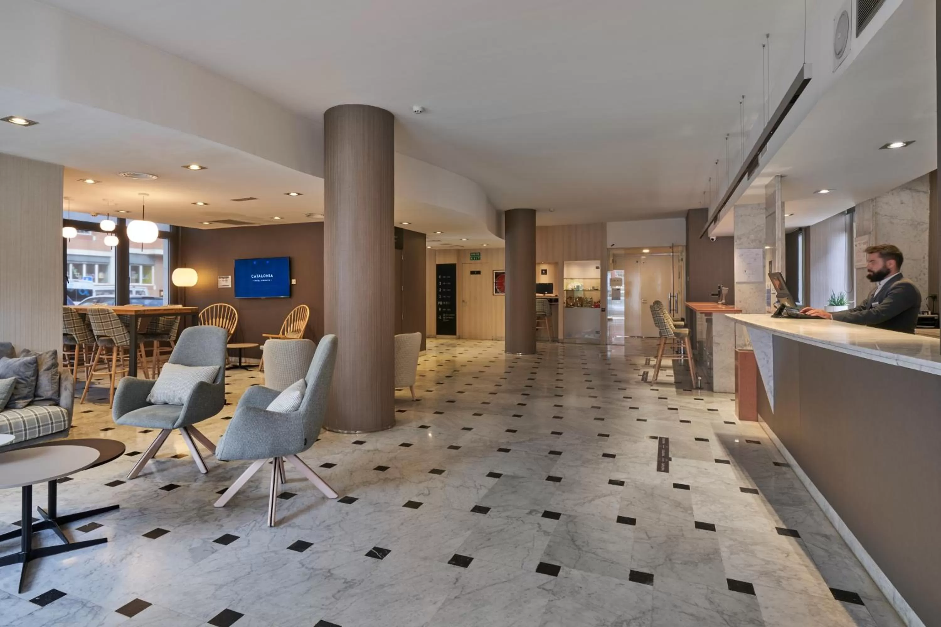 Lobby or reception in Catalonia Bristol