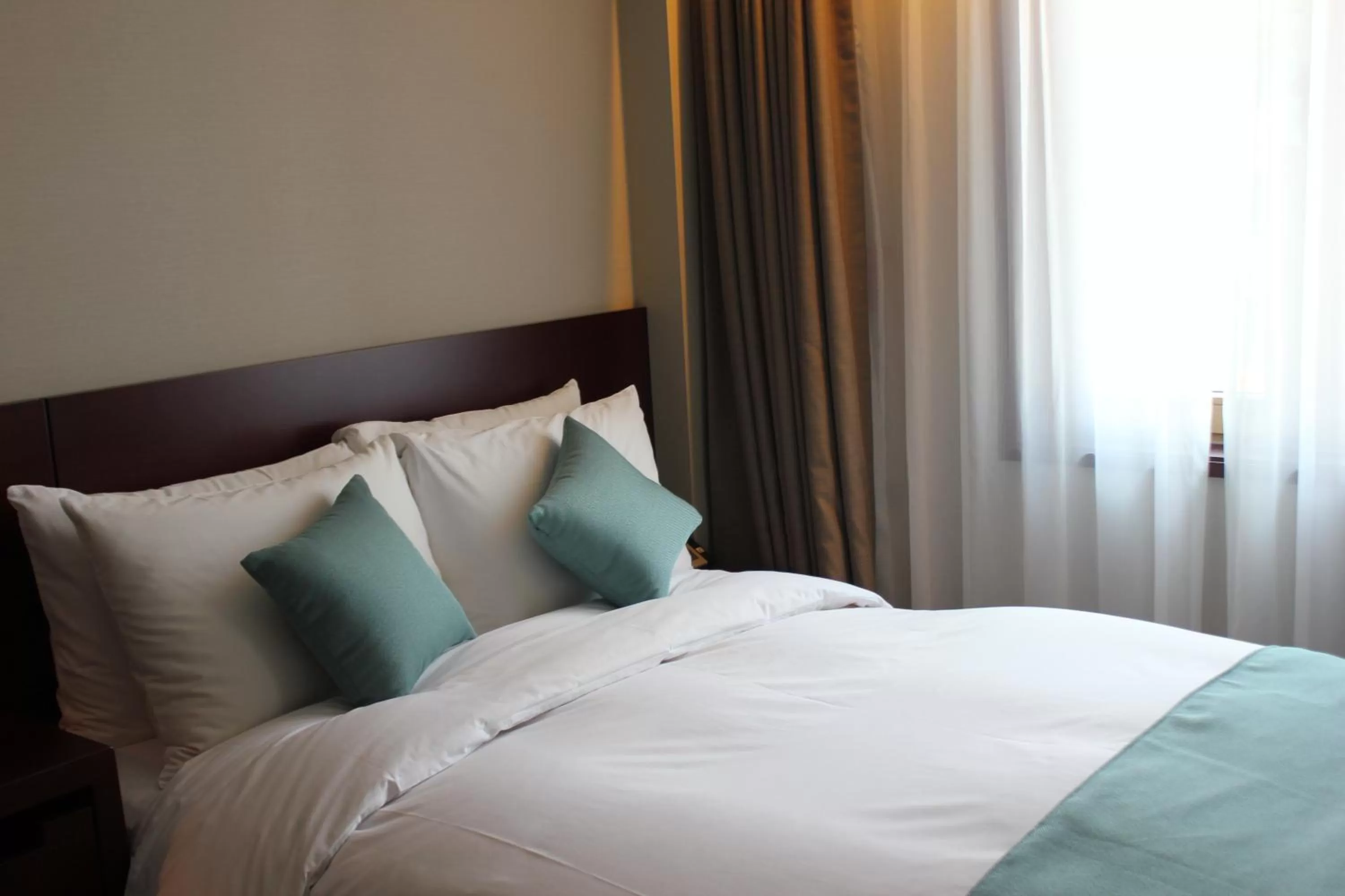 Decorative detail, Bed in Sunshine Hotel