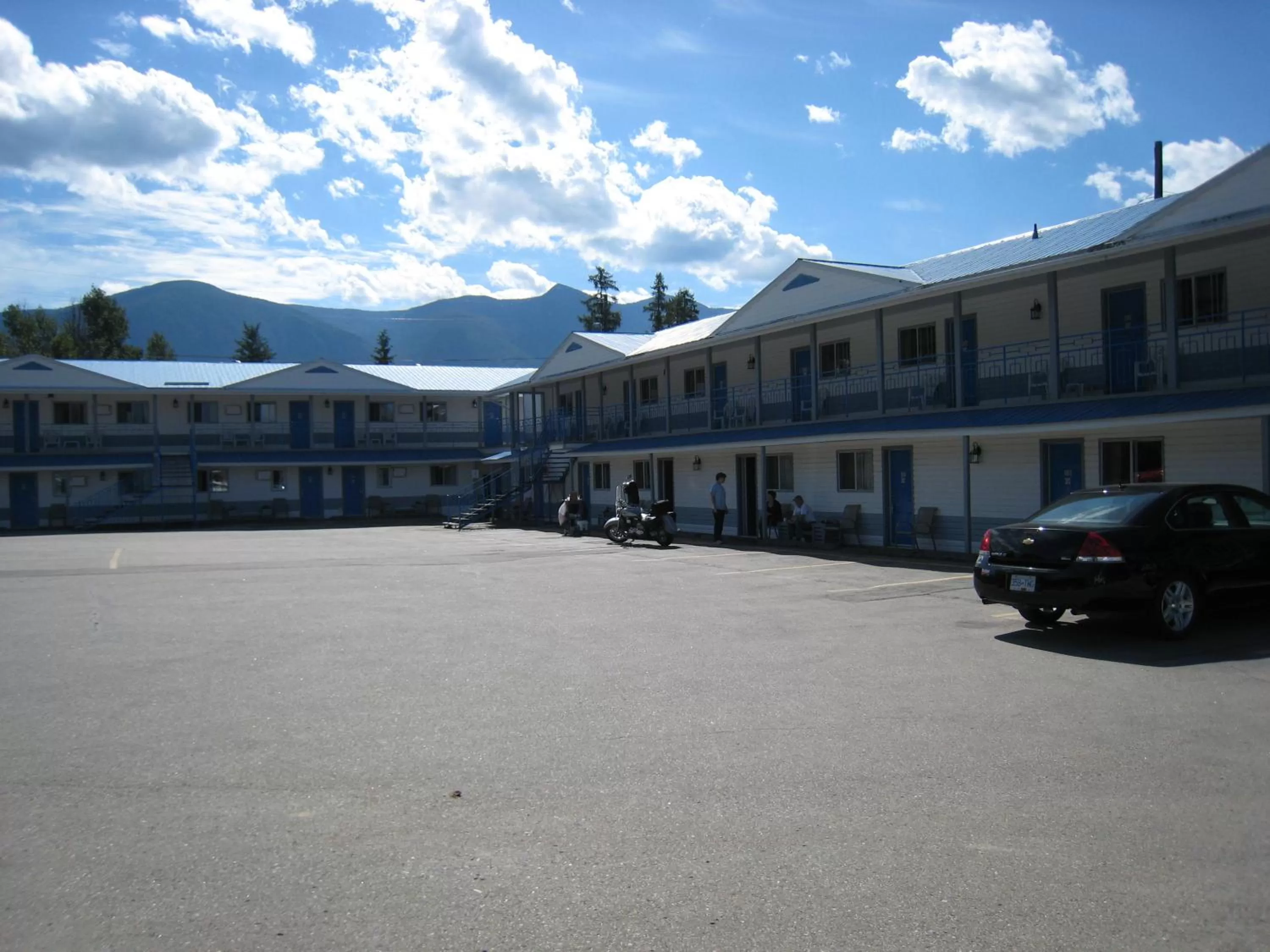 Property building in Skimmerhorn Inn