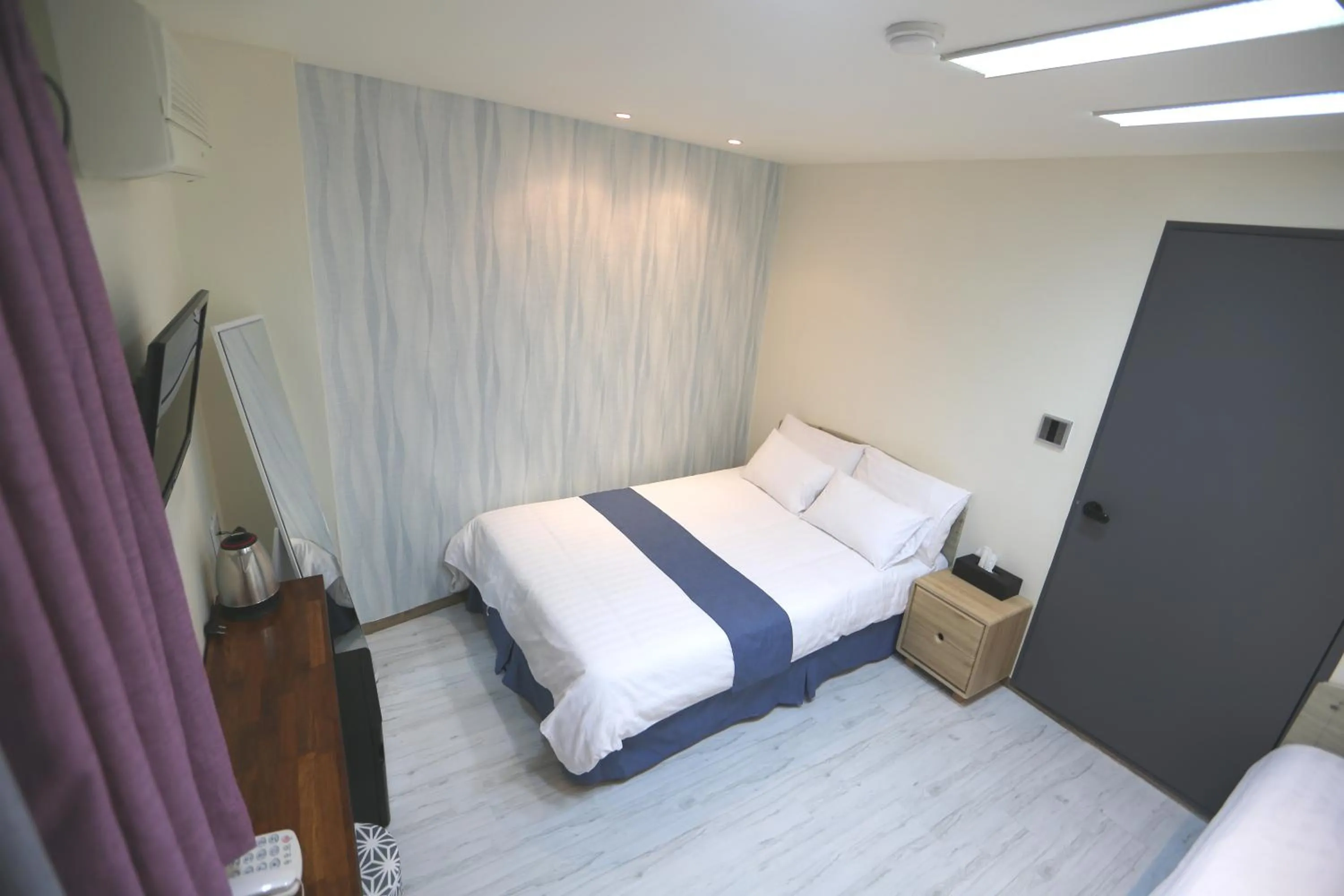 Bedroom, Bed in Must Stay Hotel Myeongdong