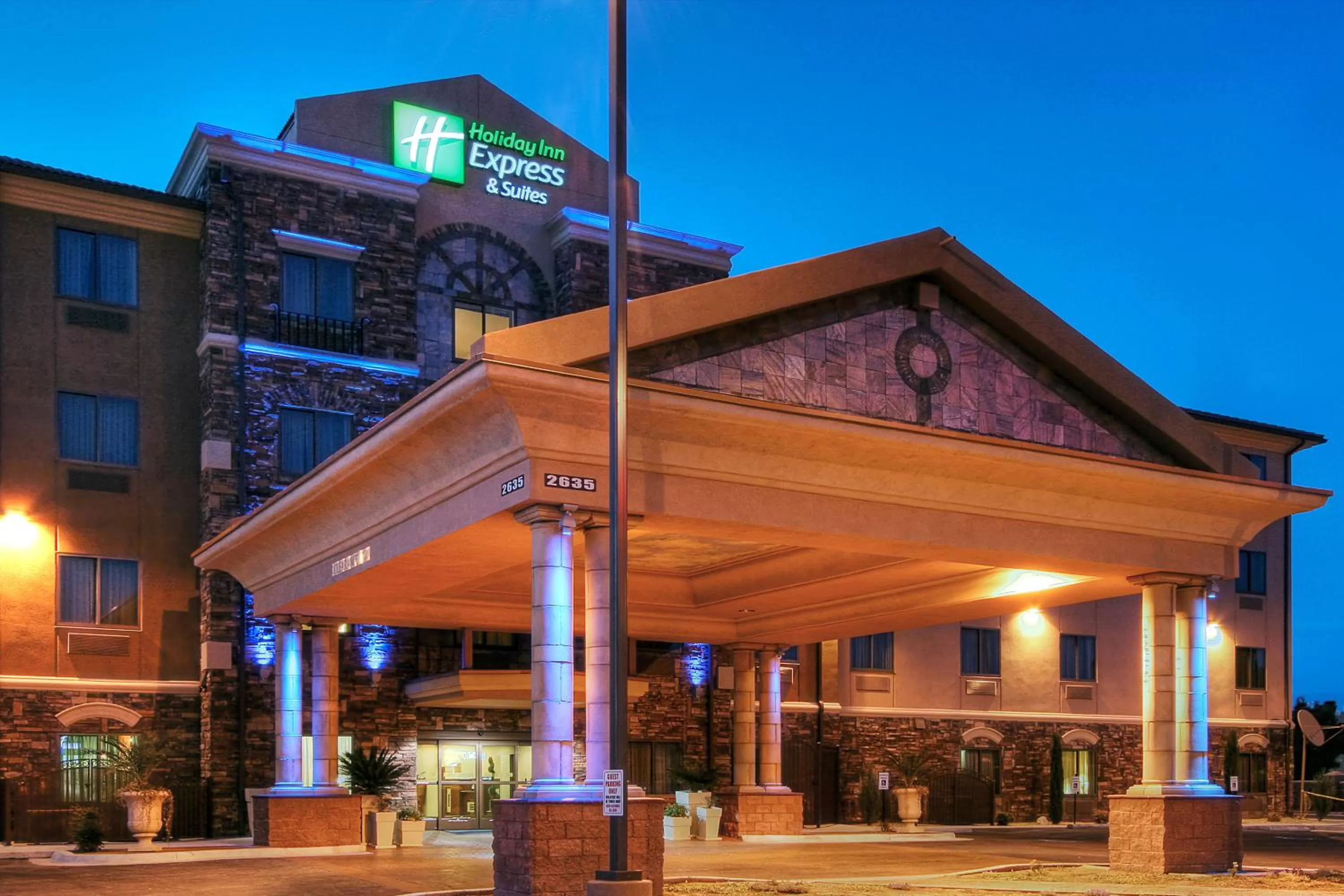 Property building in Holiday Inn Express Hotel & Suites Las Cruces by IHG