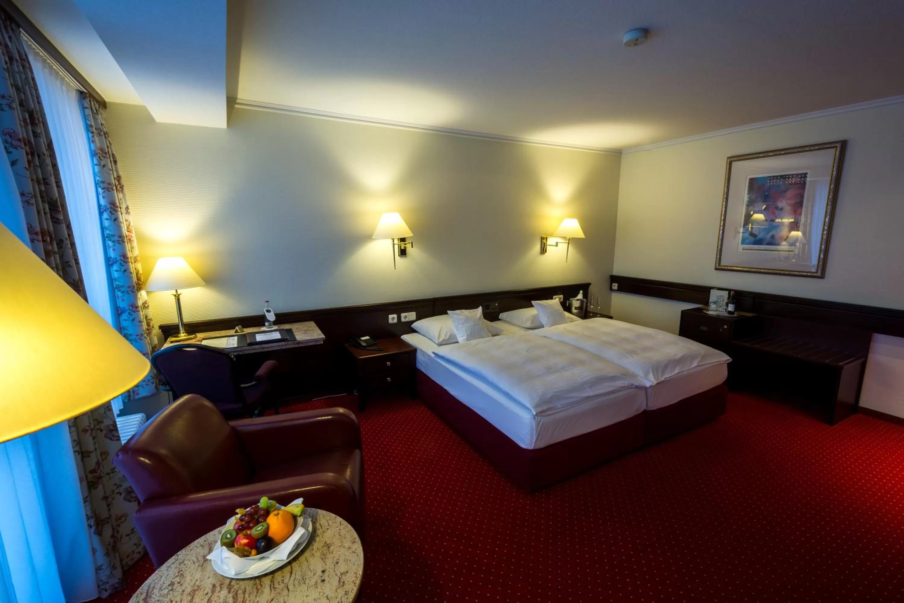 Photo of the whole room, Bed in Sachsenwald Hotel Reinbek