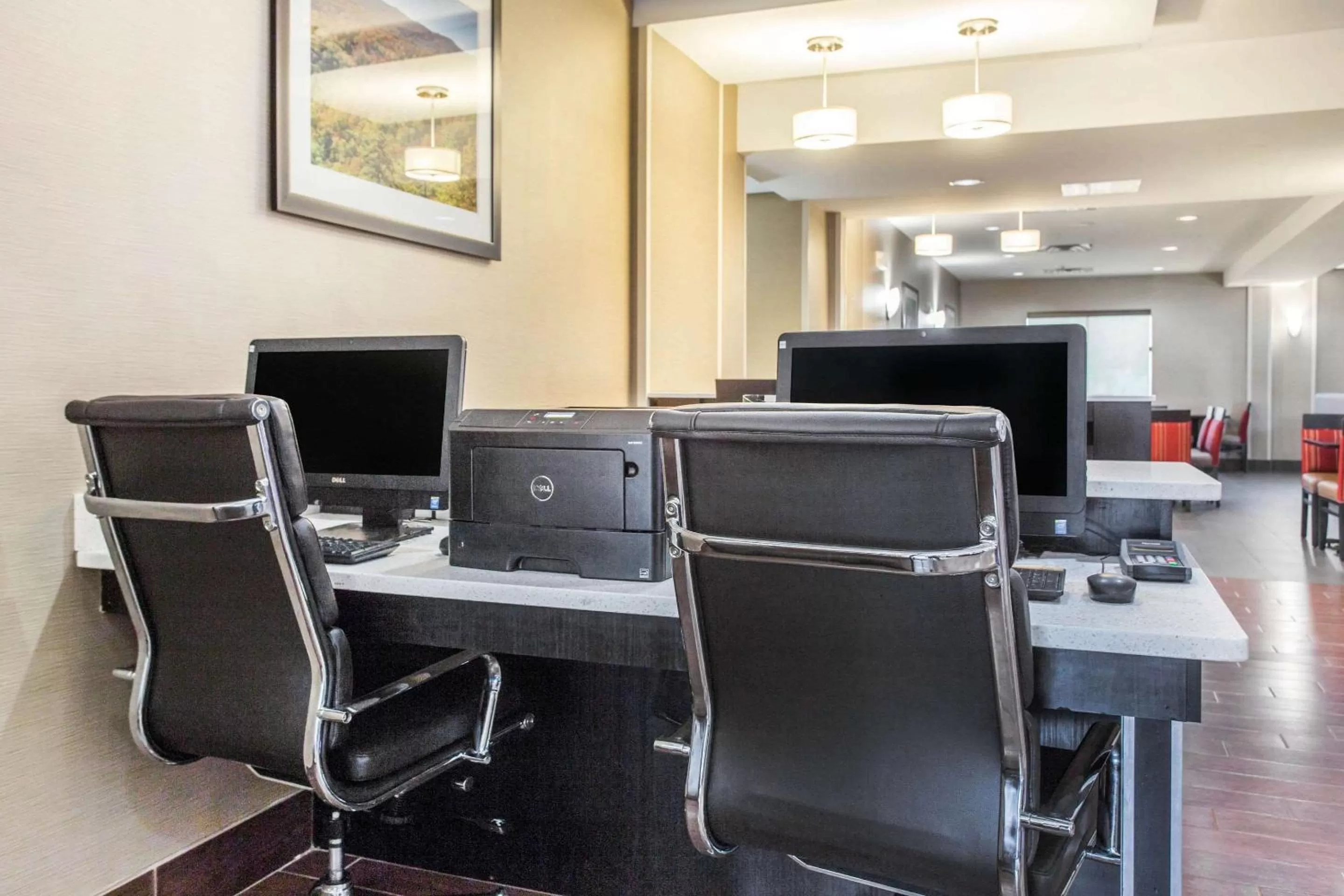 On site in Comfort Suites Clinton near Presbyterian College