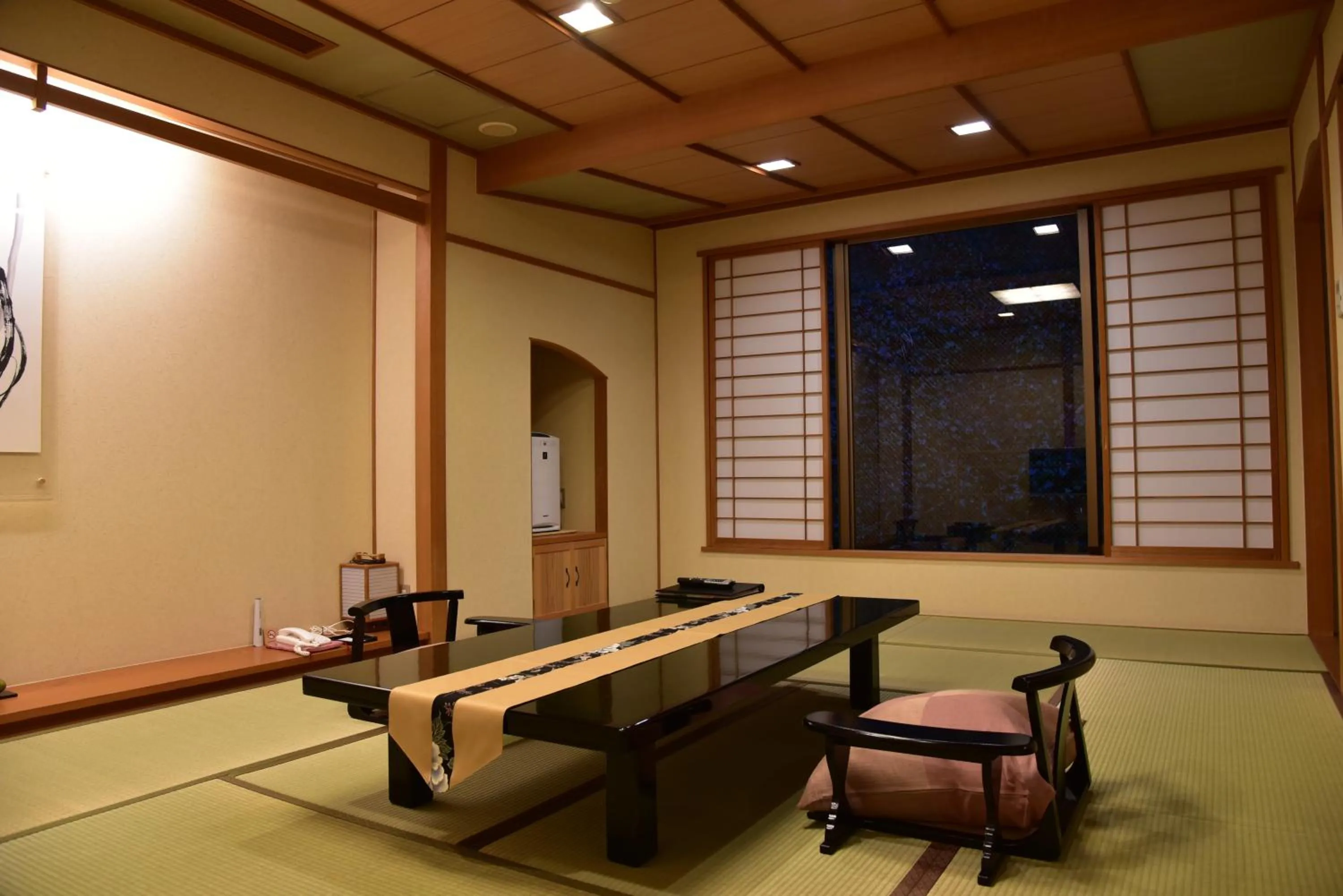 Photo of the whole room in Arima Onsen Taketoritei Maruyama