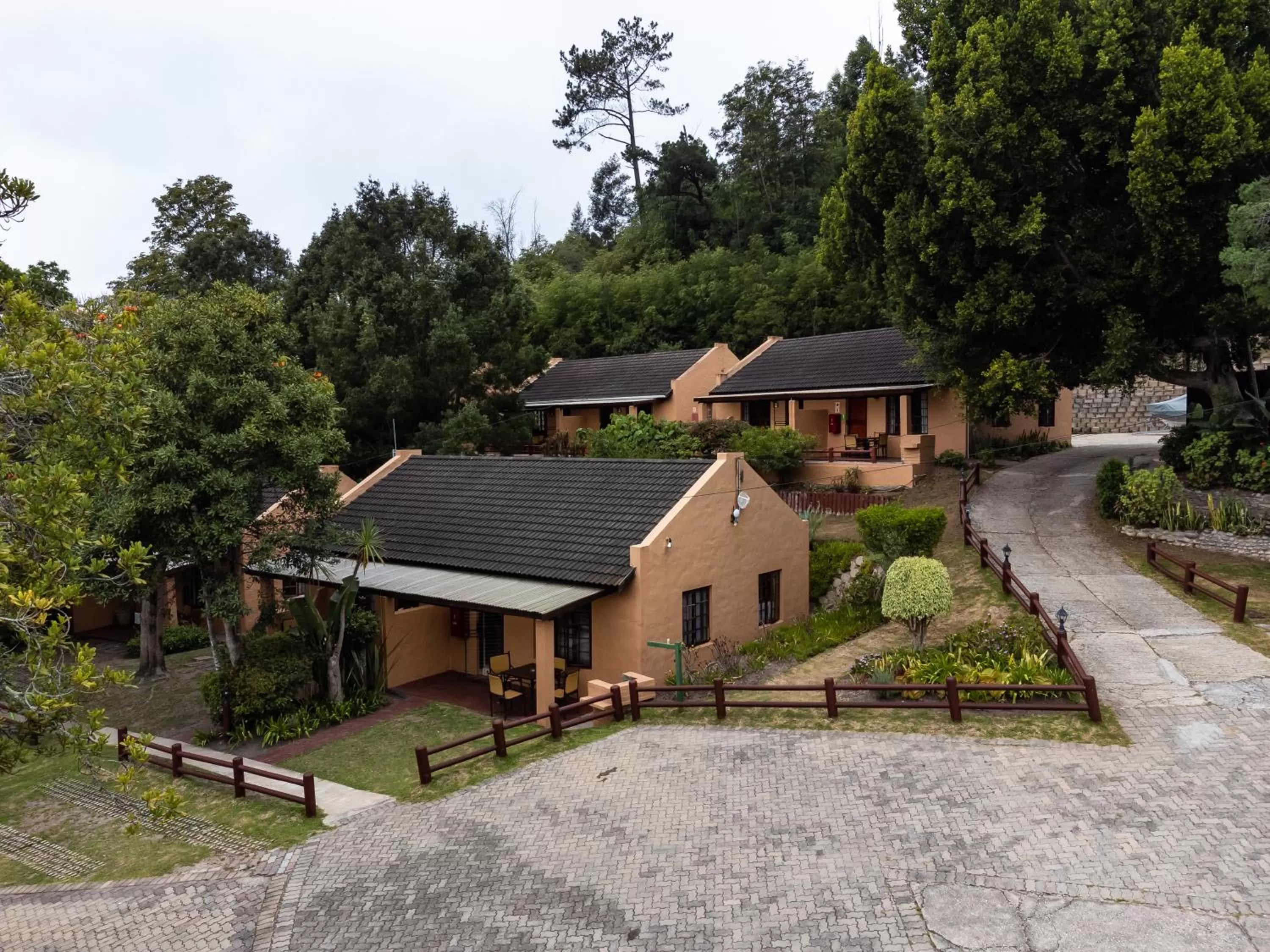 Property building in Gooderson Knysna Chalets