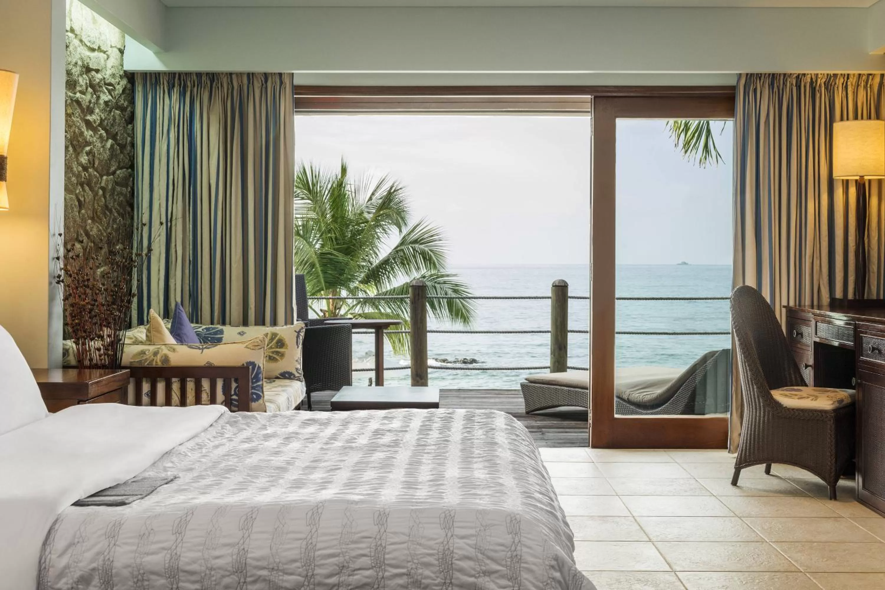Deluxe Room Ocean View in Fisherman's Cove Resort - closed for complete renovation - Visit our sister property STORY Seychelles for your stay
