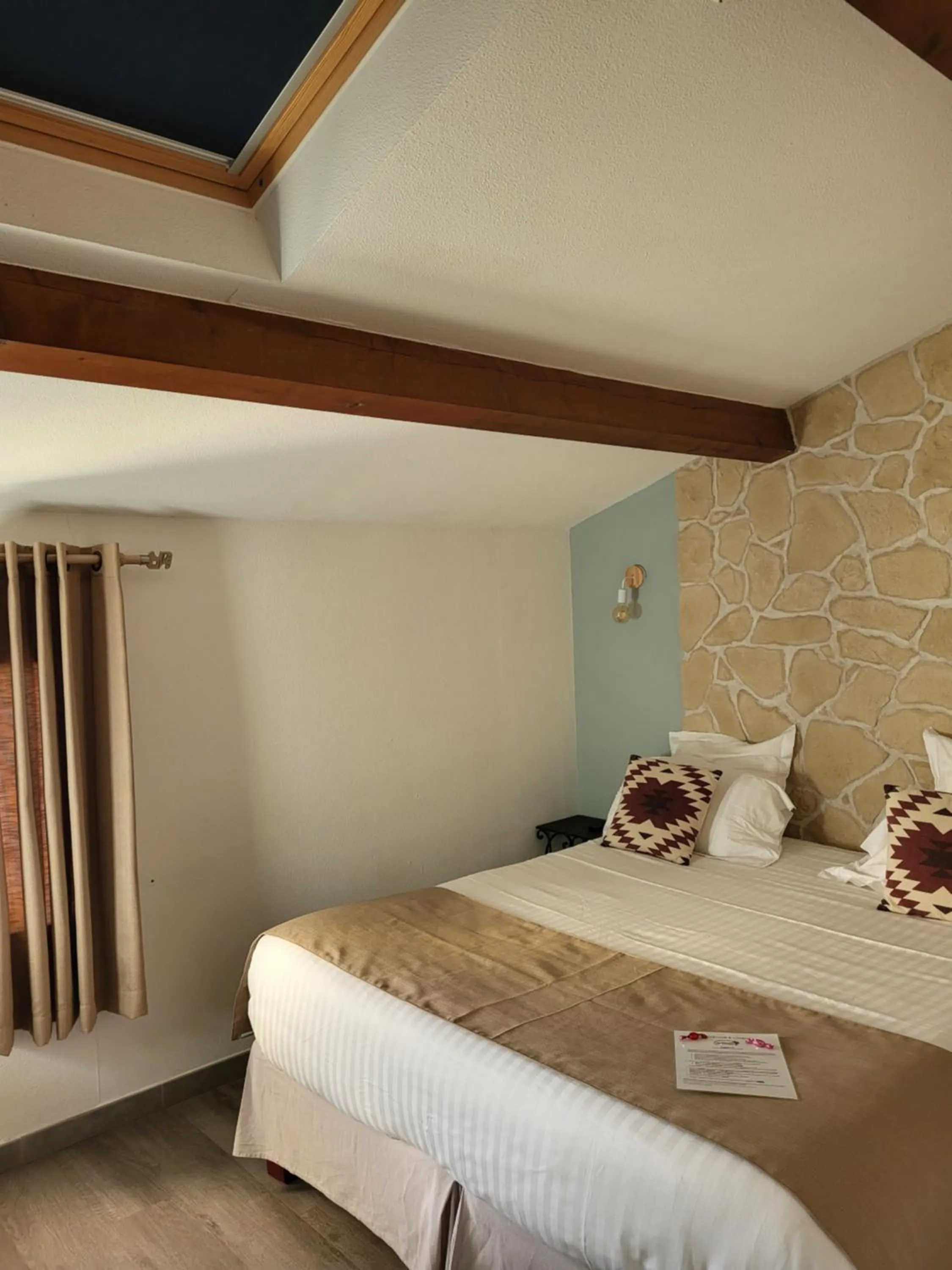 Bedroom, Bed in Logis Hotel la Ferme