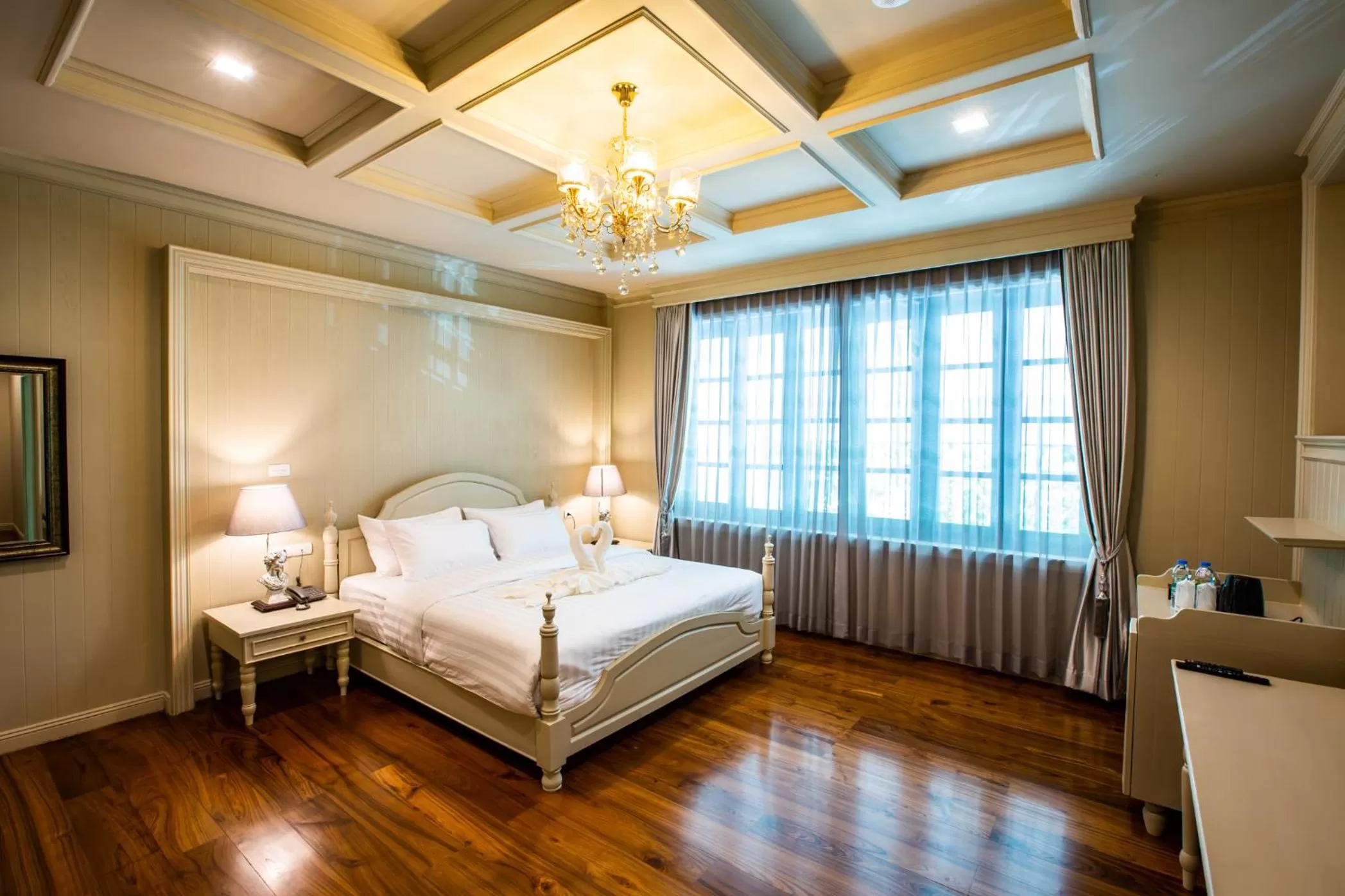 Photo of the whole room, Bed in Merchant Villa- SHA Extra Plus