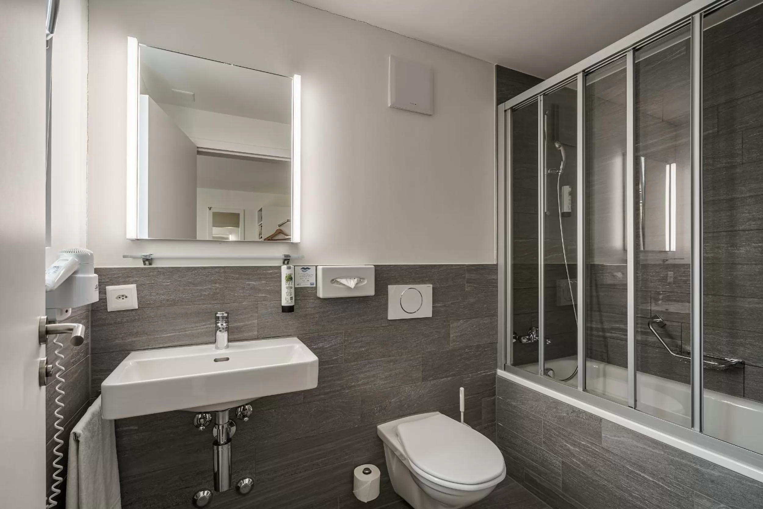 Bathroom in Hotel Bernerhof