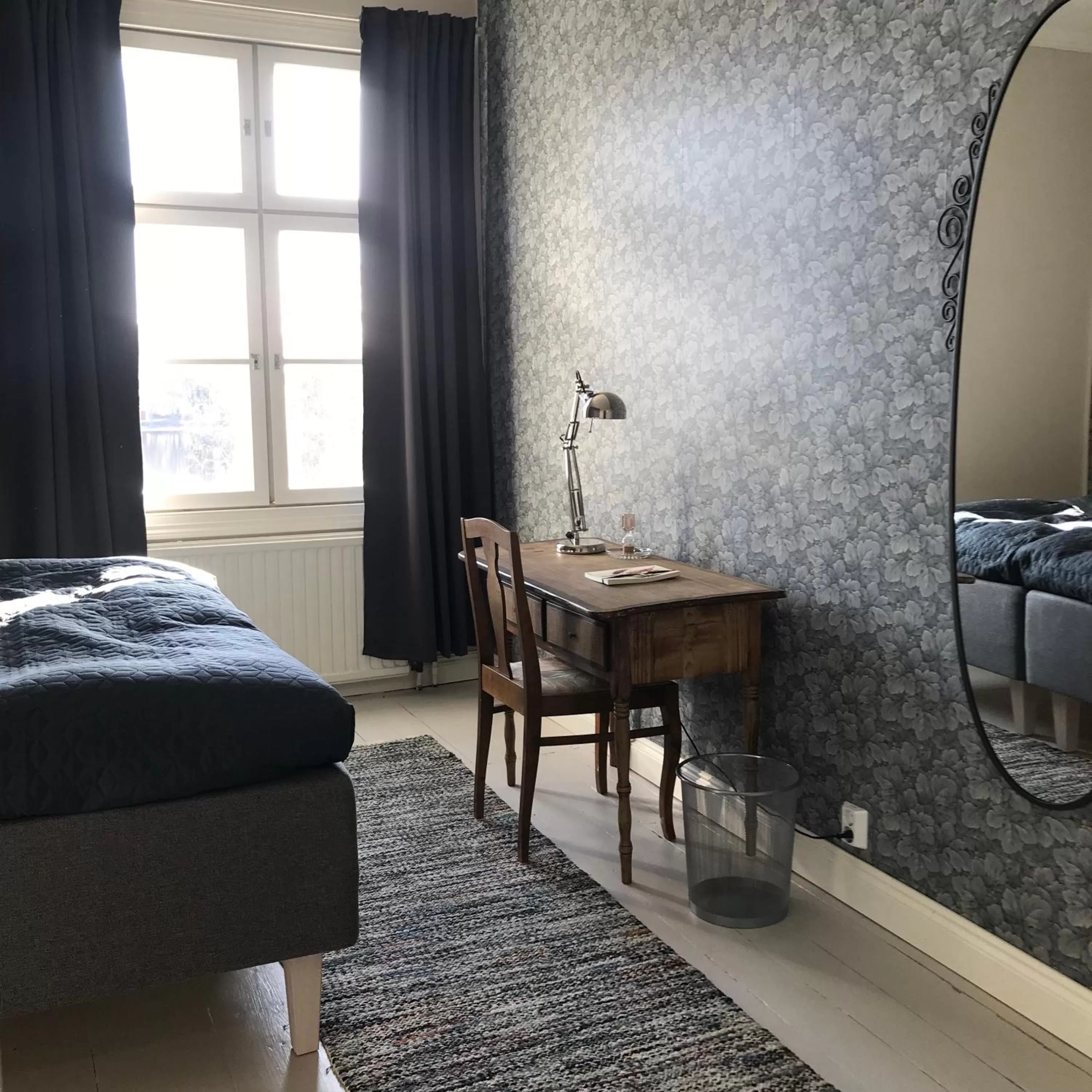 Photo of the whole room, Bed in Vanha pappila Hetki Oy