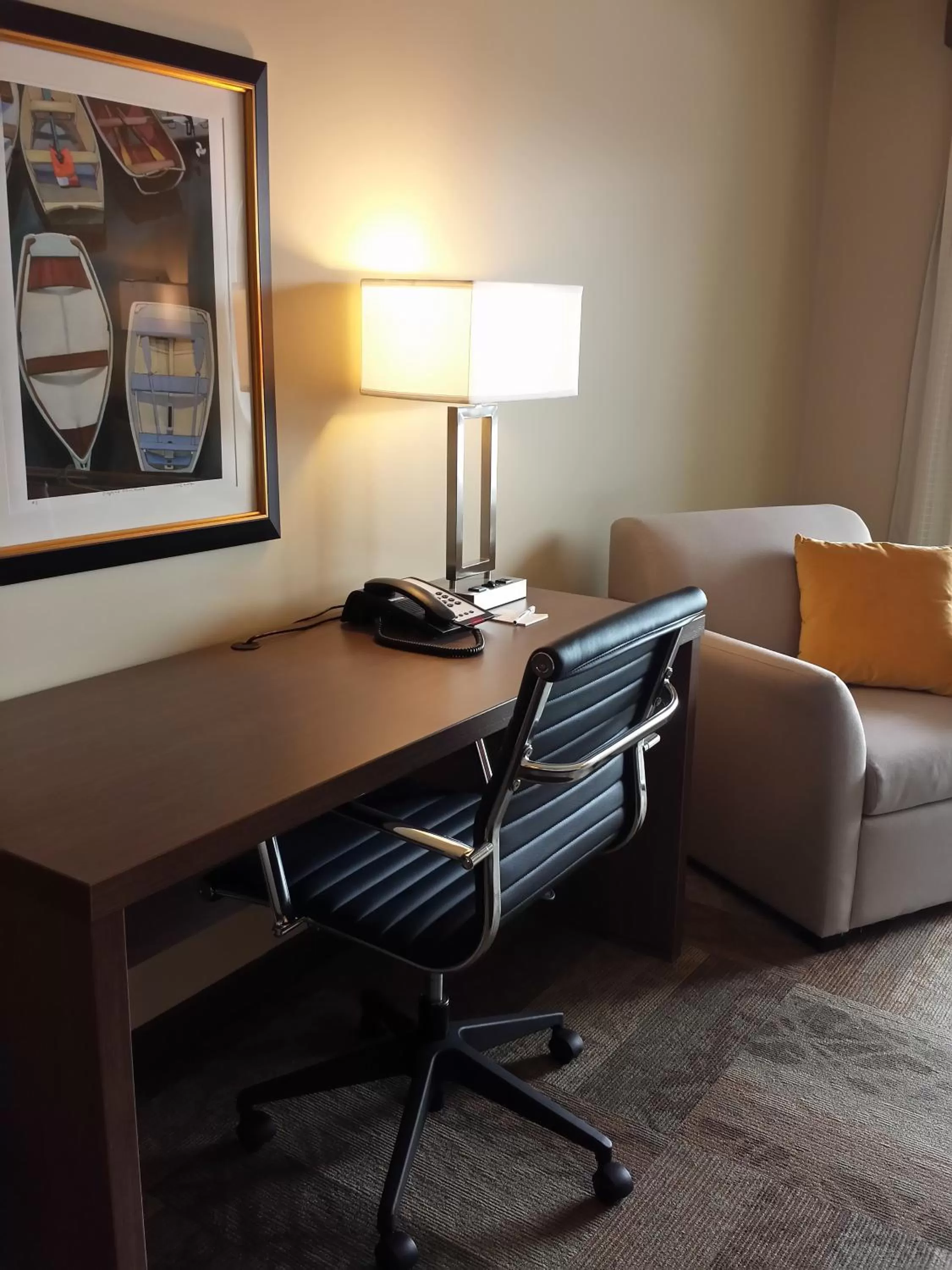 Decorative detail in Belfast Harbor Inn