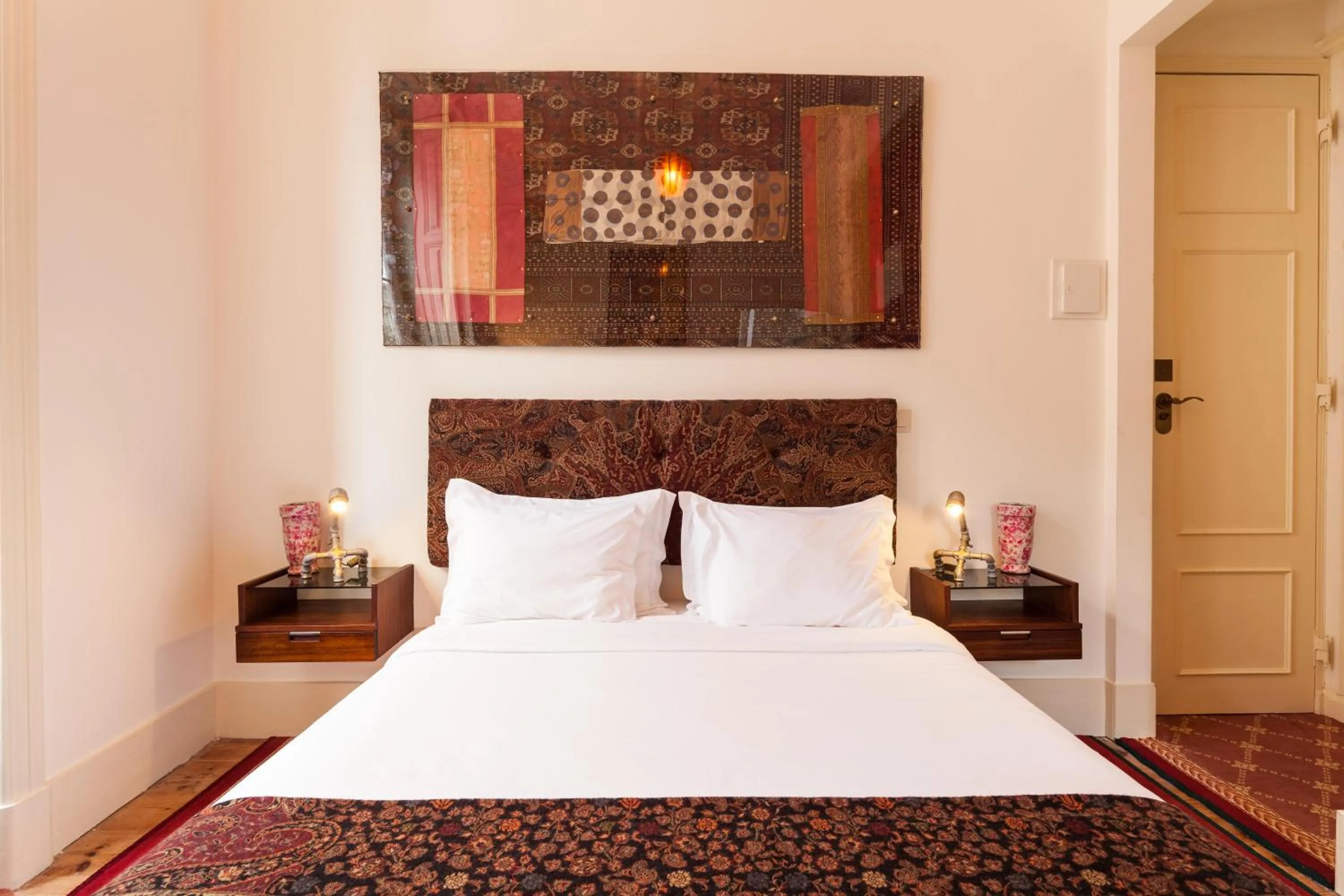 Bed in Independente Príncipe Real