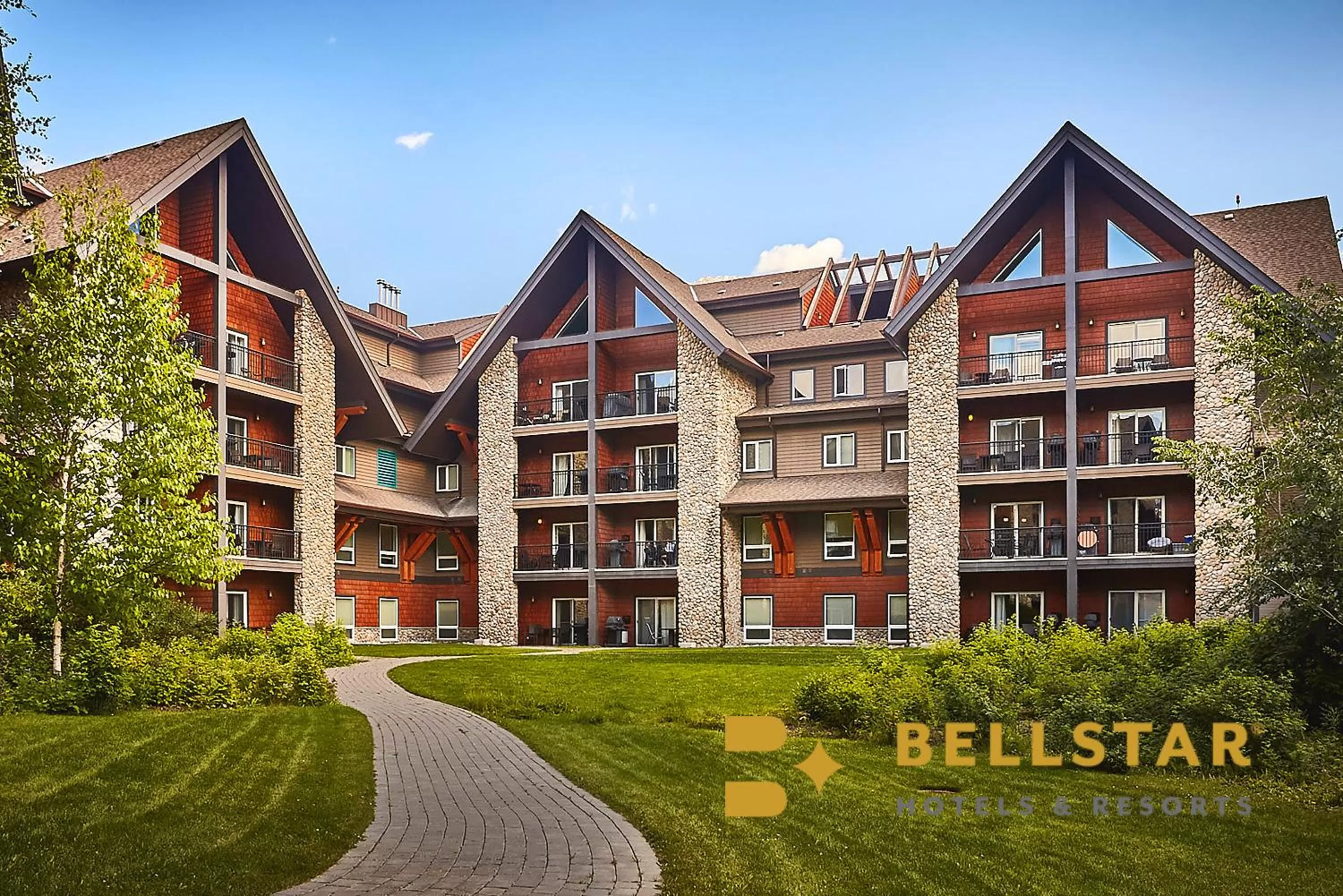 Property building in Grande Rockies Resort-Bellstar Hotels & Resorts