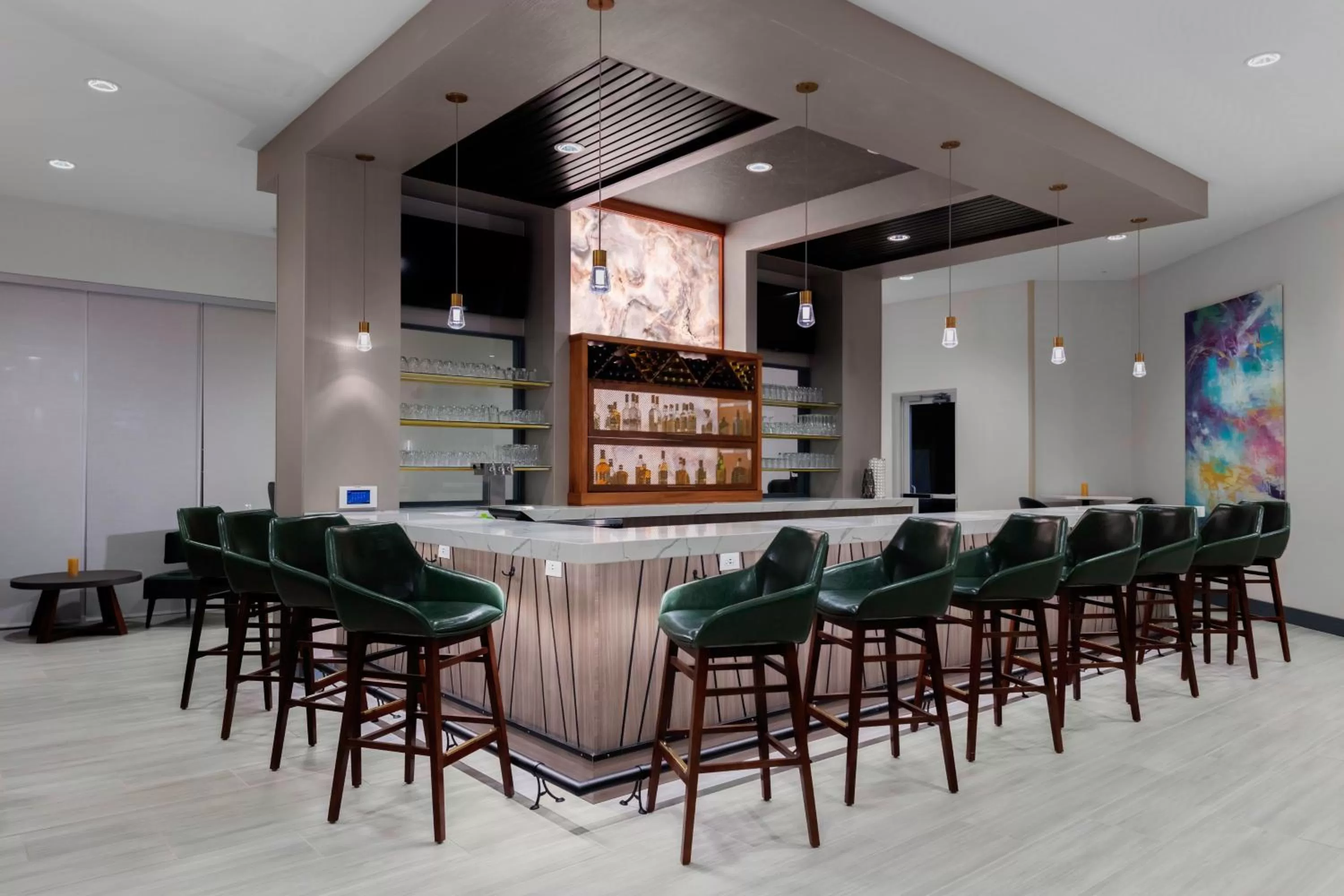 Lounge or bar in Hyatt House Charlotte Rea Farms