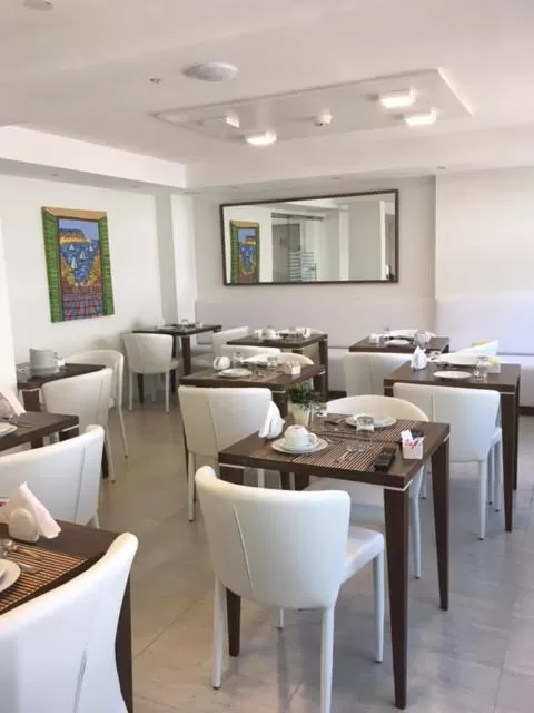 Food and drinks in Seaview Hotel Boutique