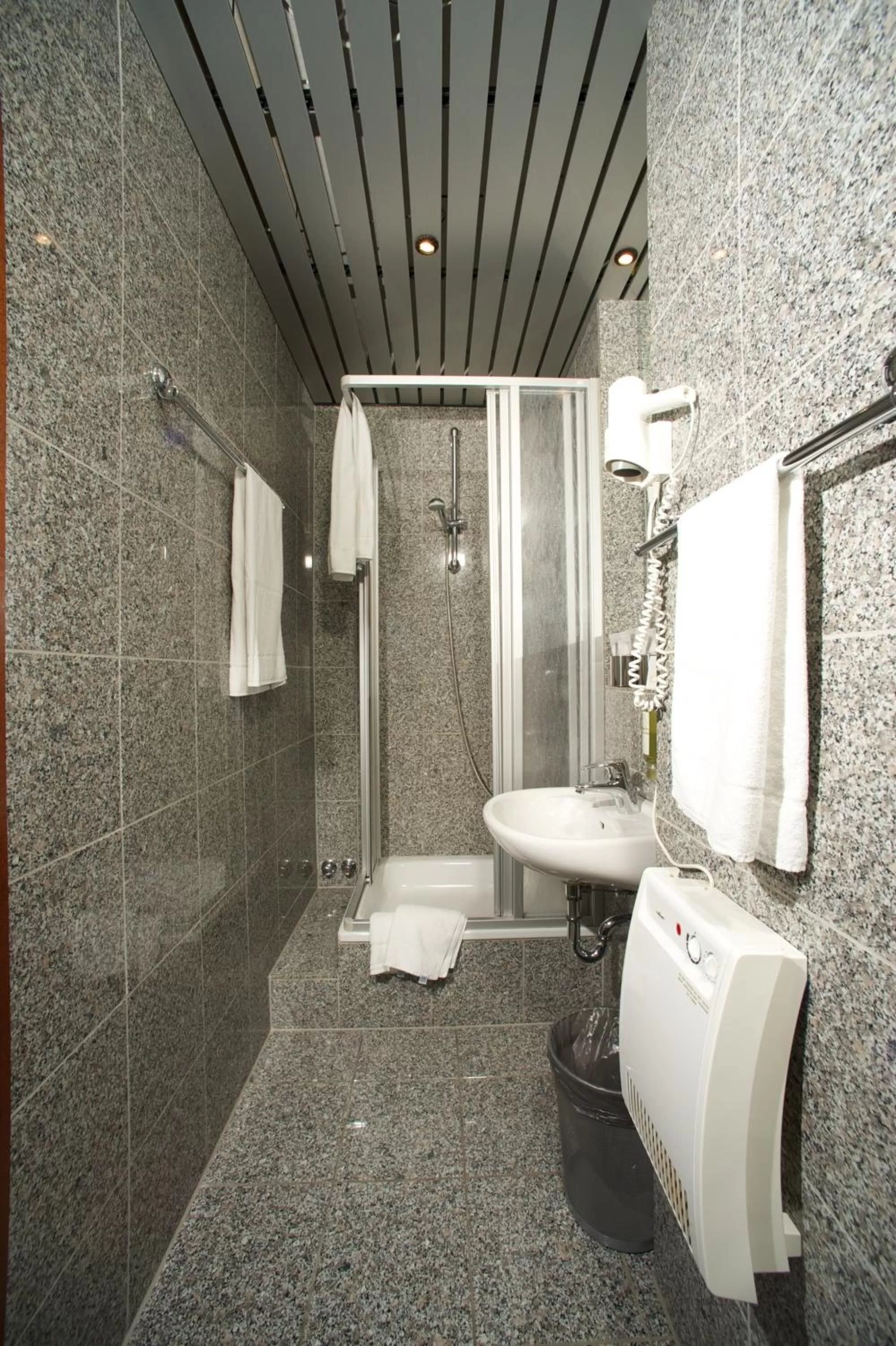 Bathroom in Hotel Heymann