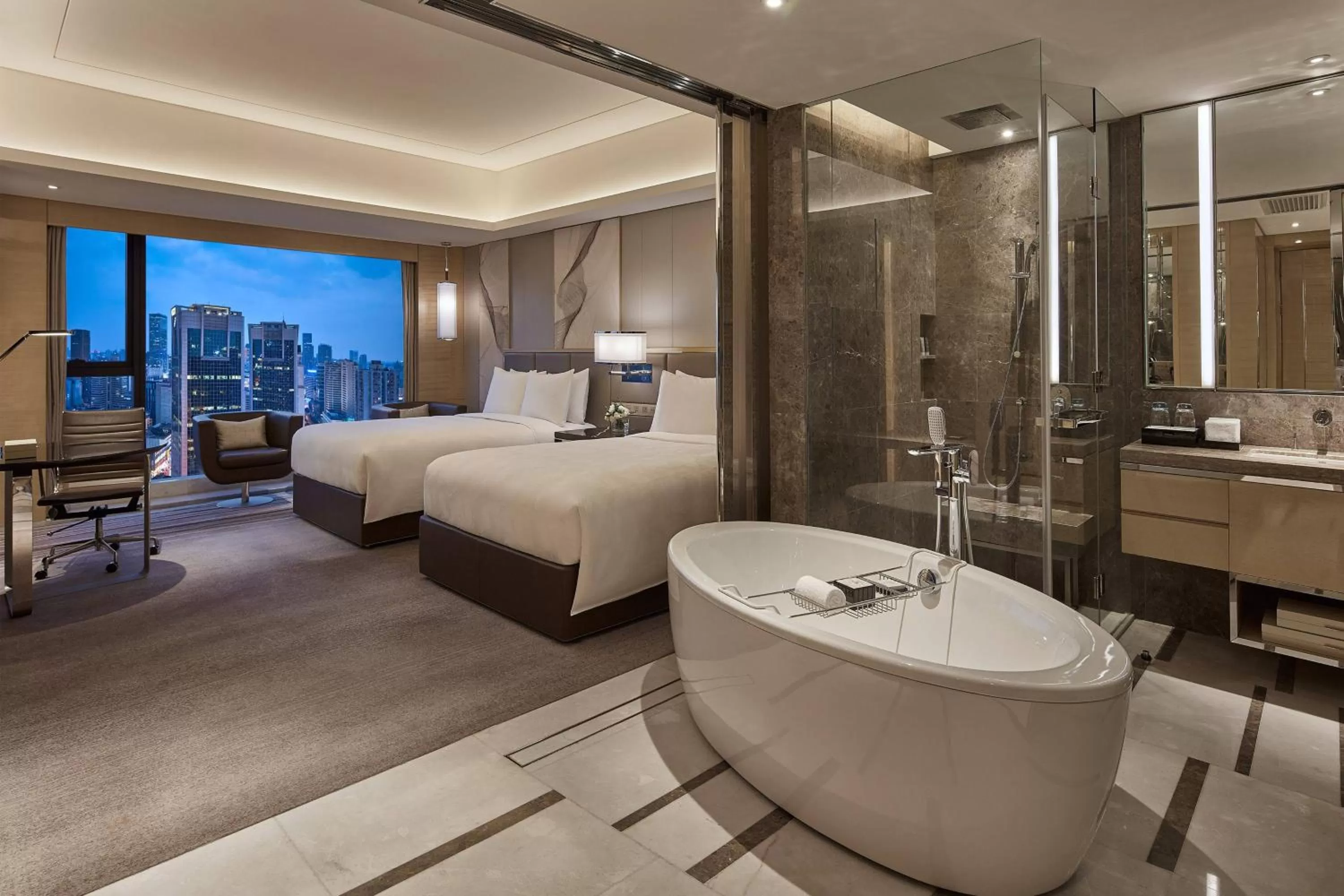 Photo of the whole room, Bed in JW Marriott Hotel Chengdu