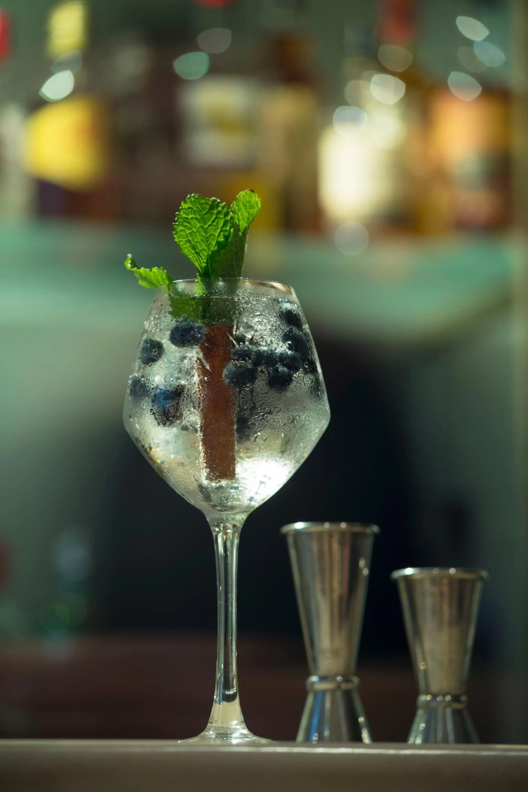 Alcoholic drinks in Rochester Champs Elysees