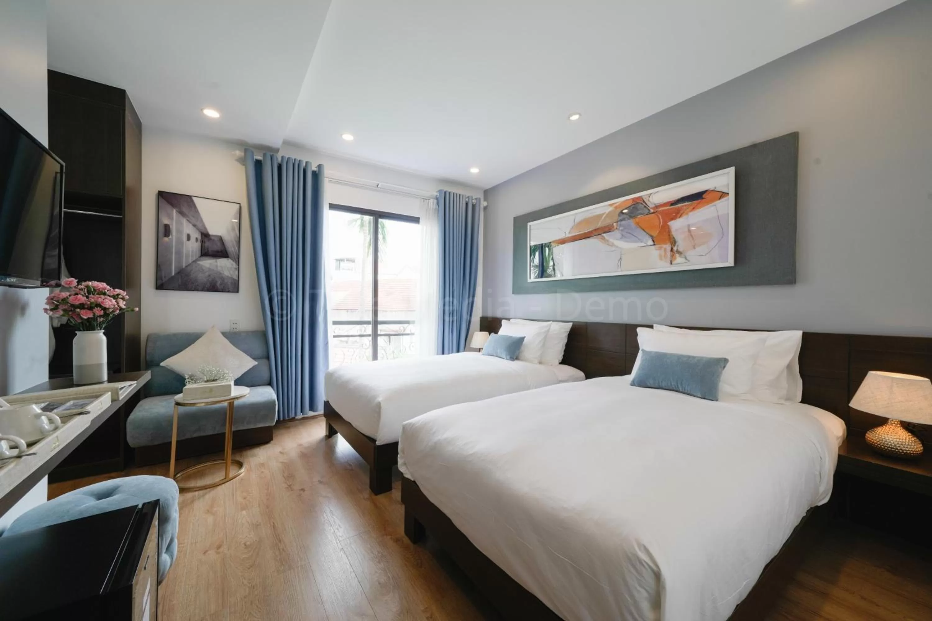 Bed in Lion King Hotel