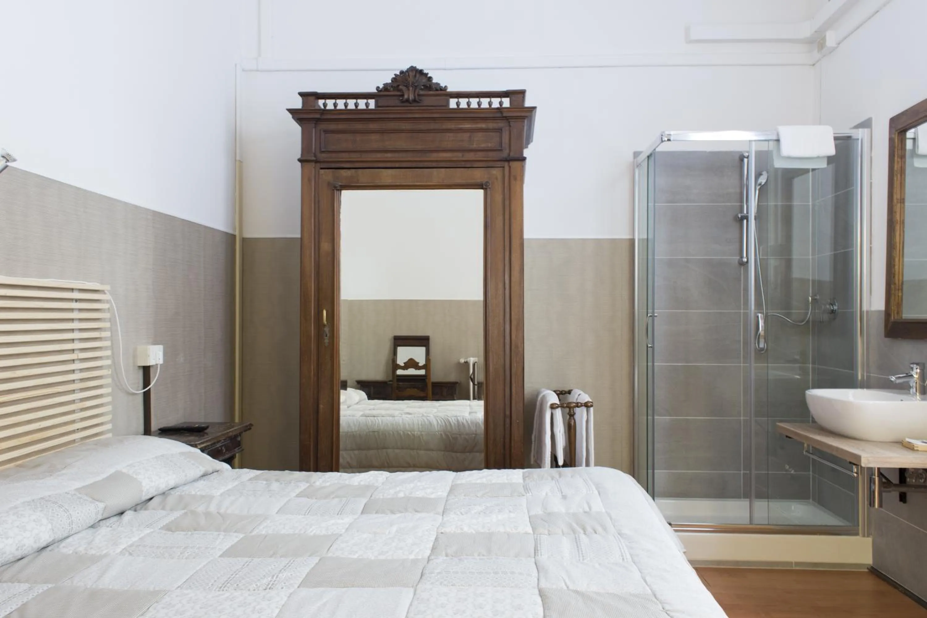 Bedroom, Bed in Loggia Fiorentina