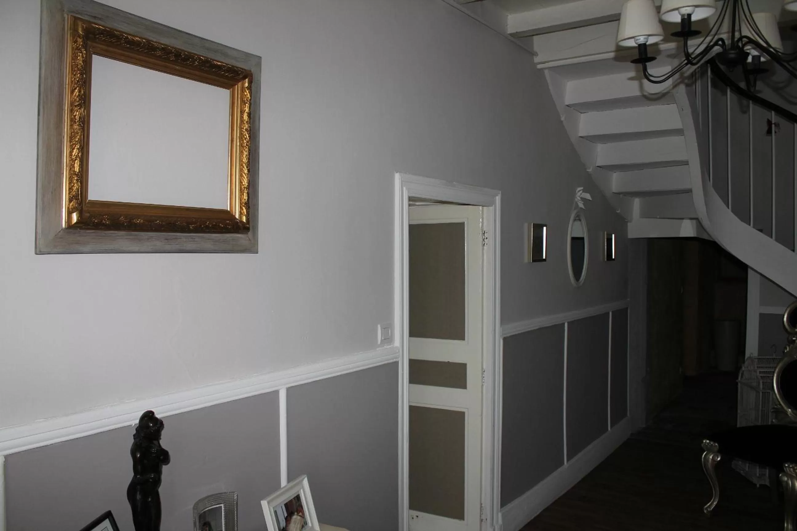 Lobby or reception in Château Puygrenier