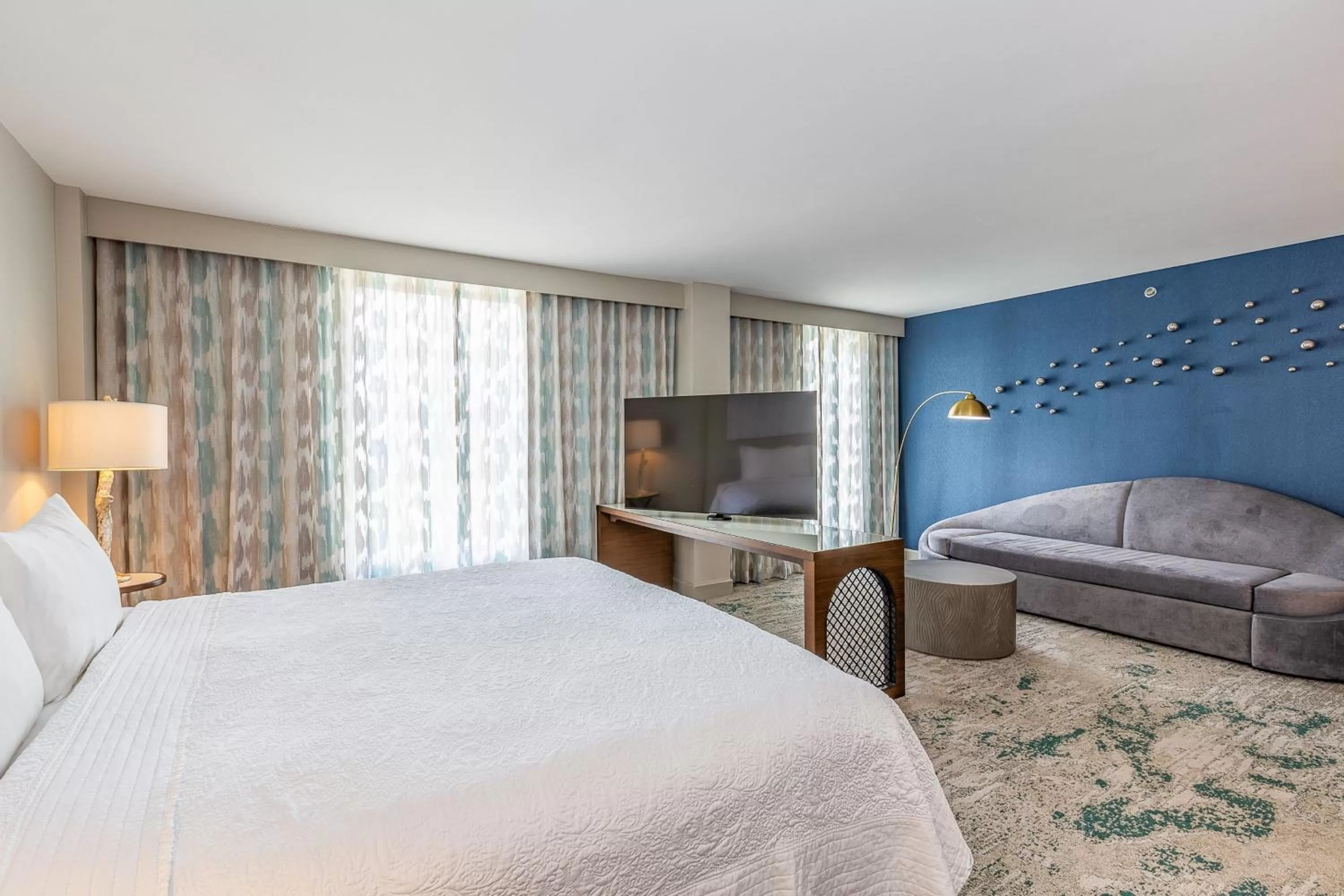 Photo of the whole room, Bed in Castle Hotel, Autograph Collection