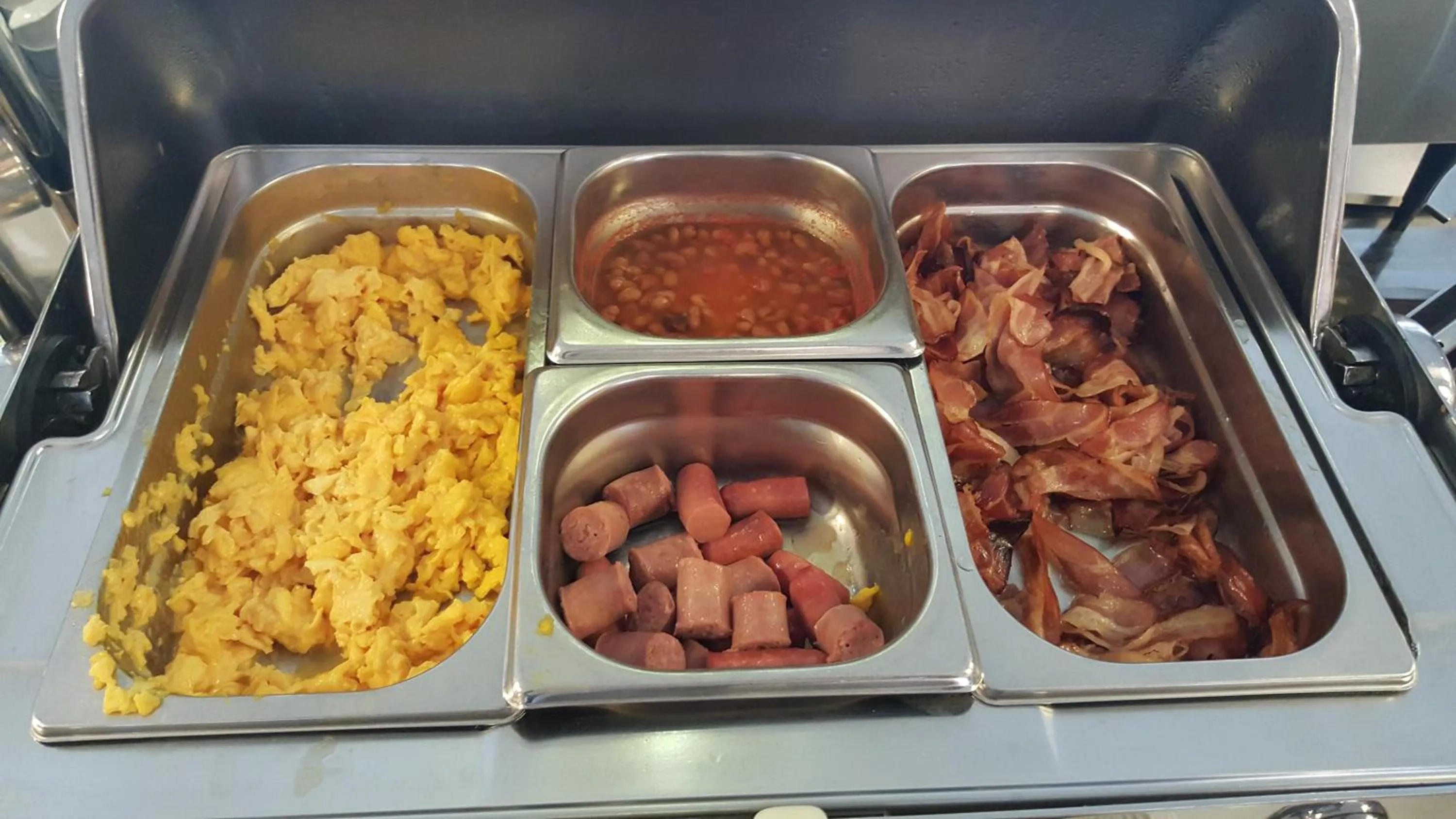 Breakfast in Best Western Plus Hotel Monza e Brianza Palace