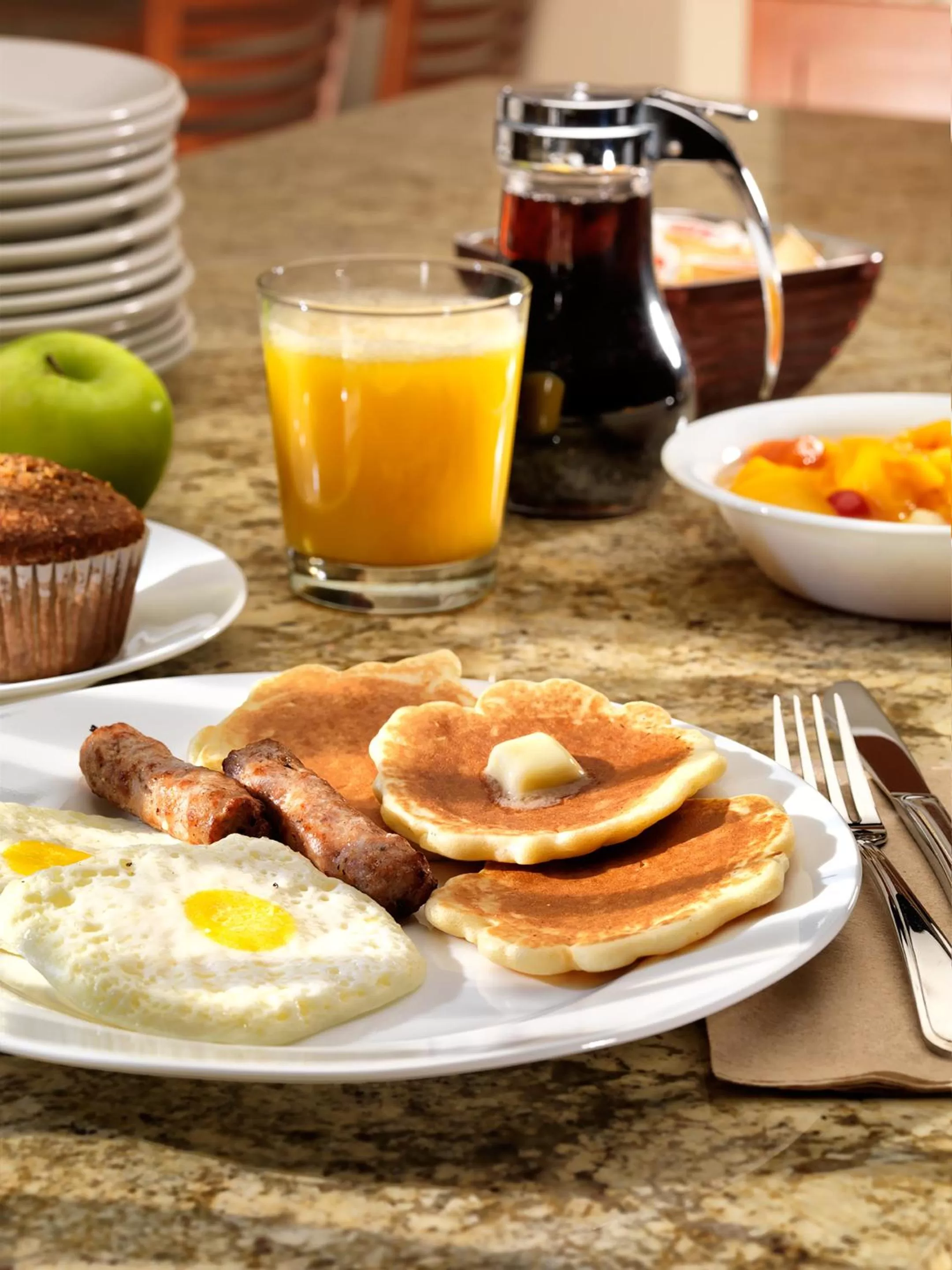 Breakfast in Best Western PLUS Inner Harbour Hotel