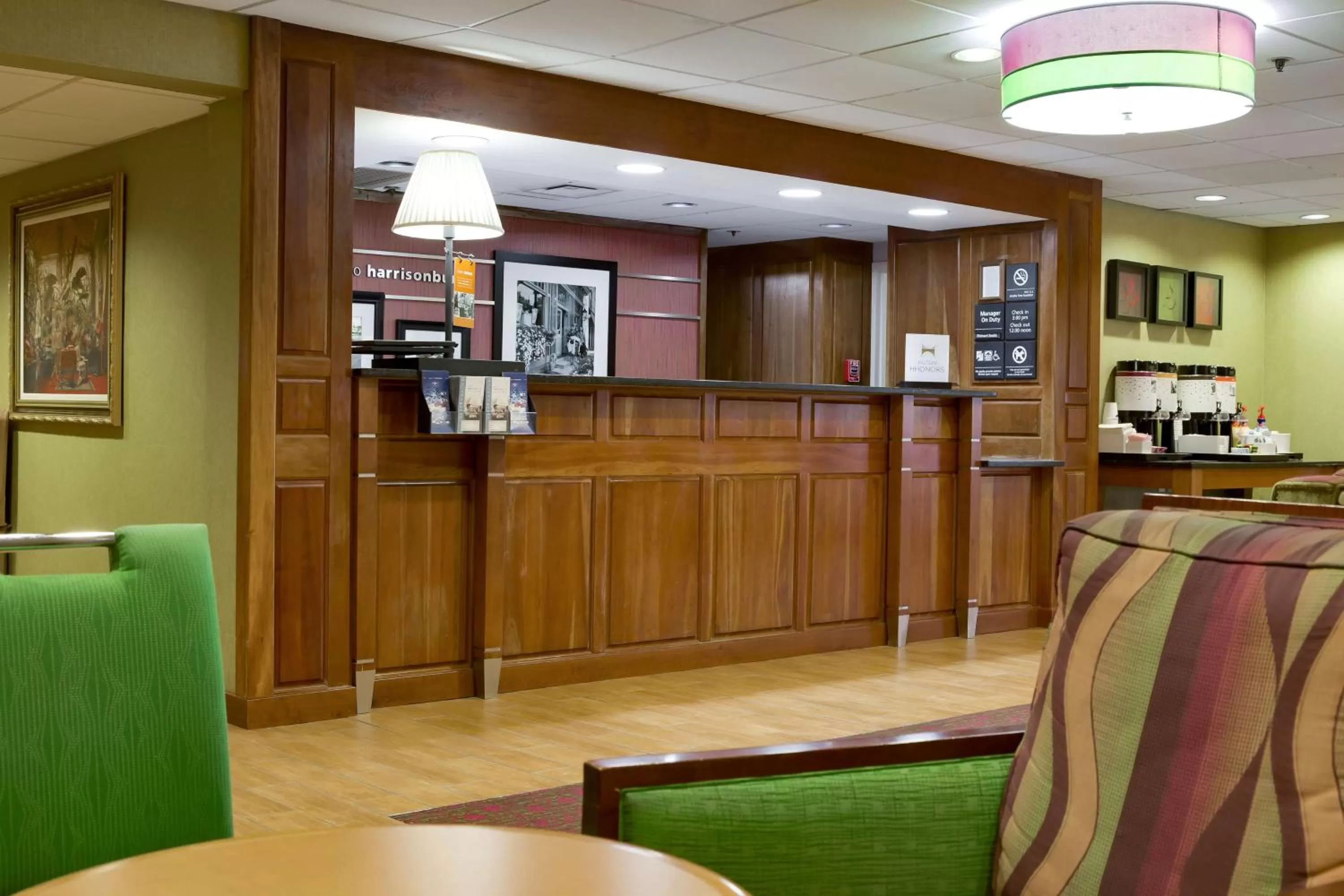 Lobby or reception in Hampton Inn Harrisonburg - University